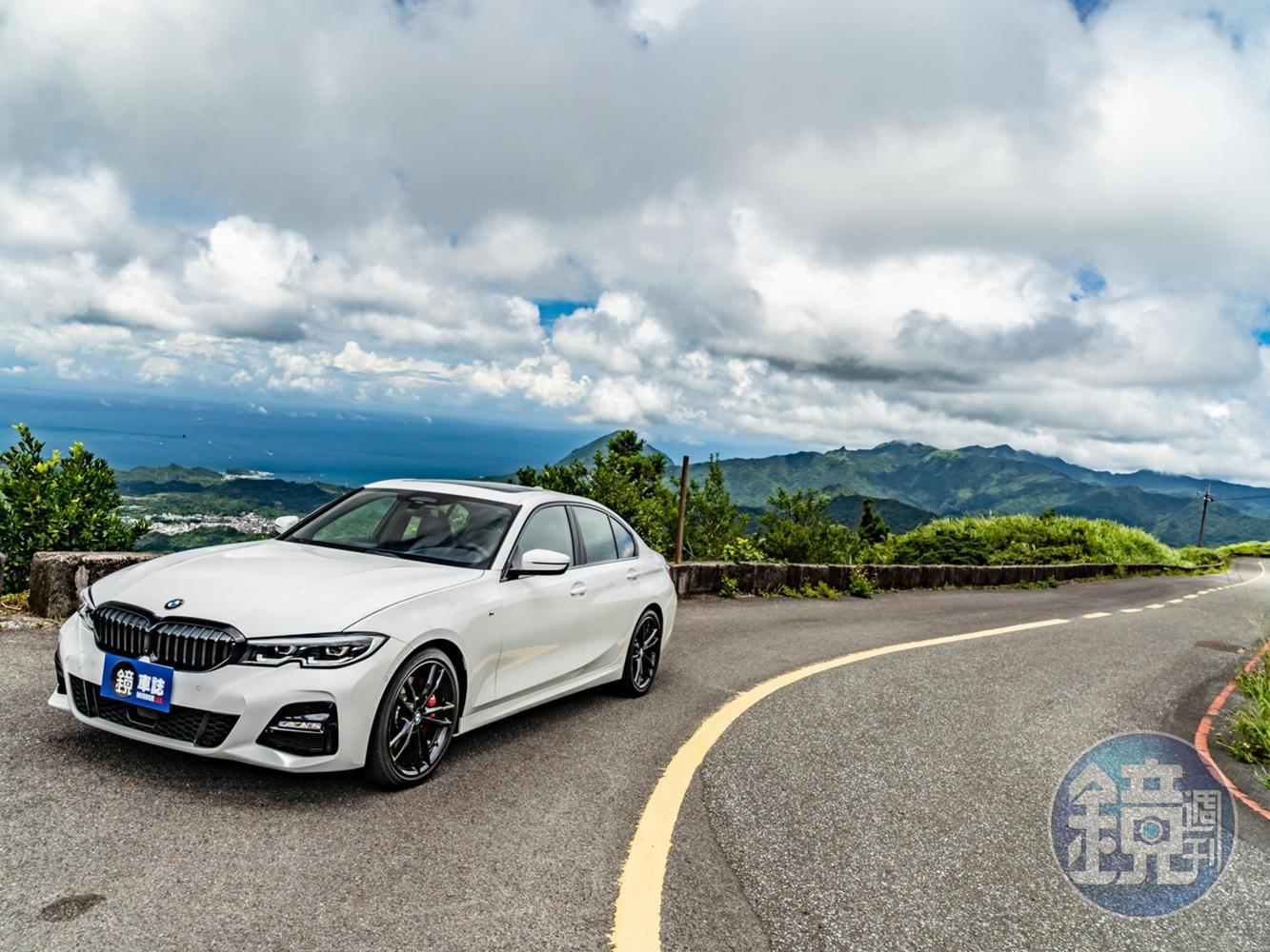 BMW 330i M Sport Midnight Edition夜型版
