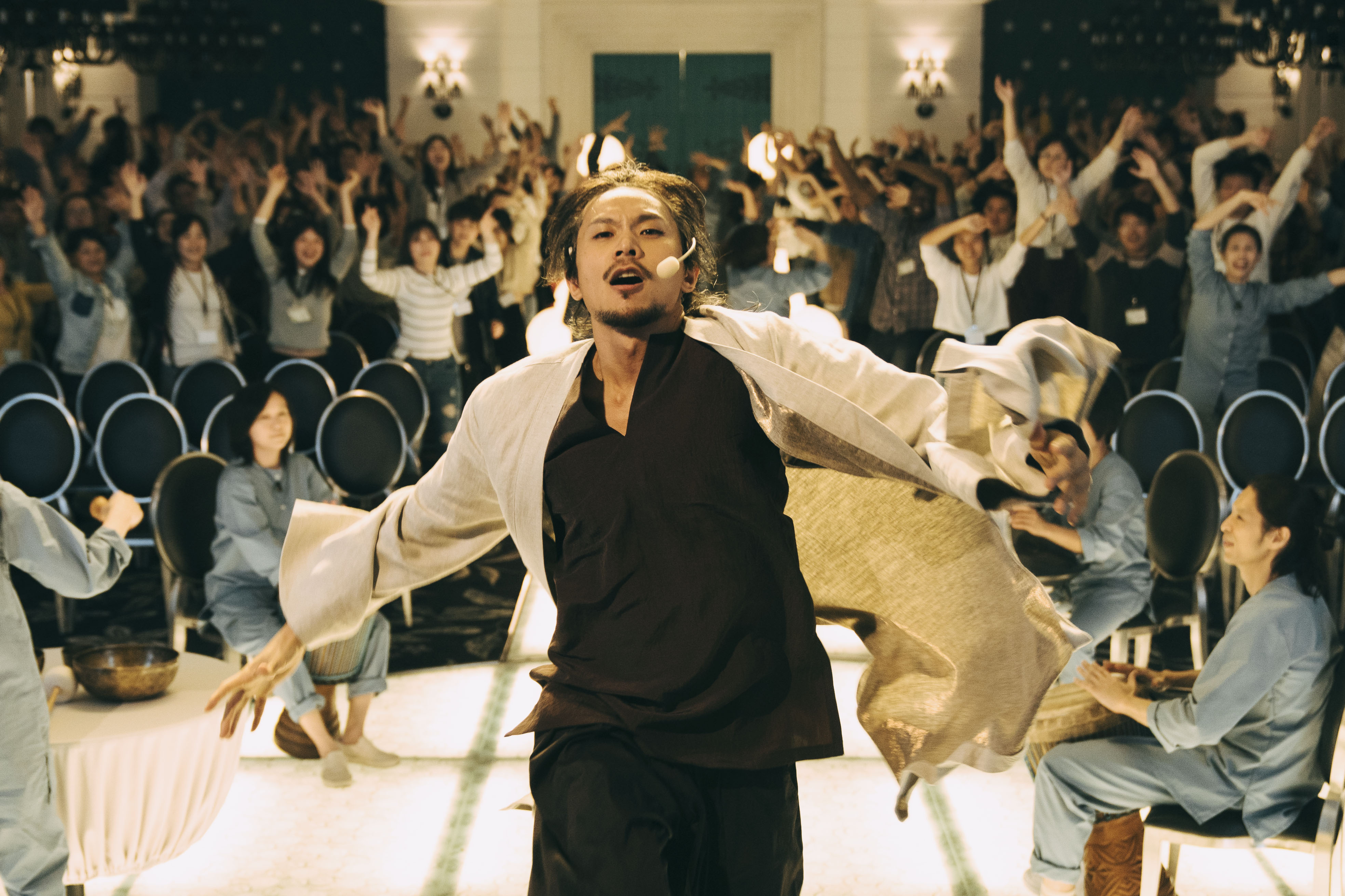 姚淳耀在《我願意》飾演邪教教主。（絡思本娛樂製作公司提供）