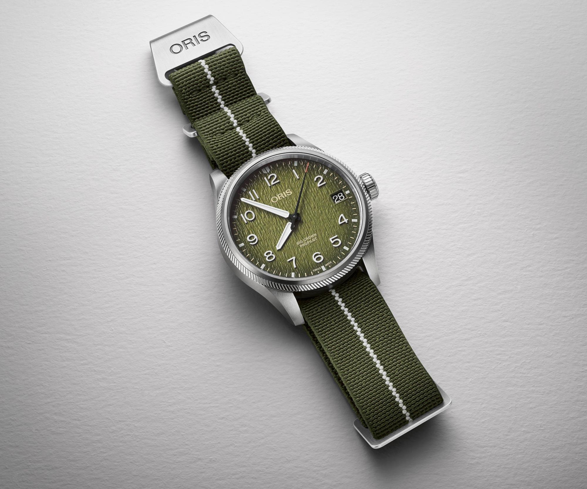 Okavango Air Rescue航空醫療救援組織限量錶，限量2011只，定價NT$69,000。