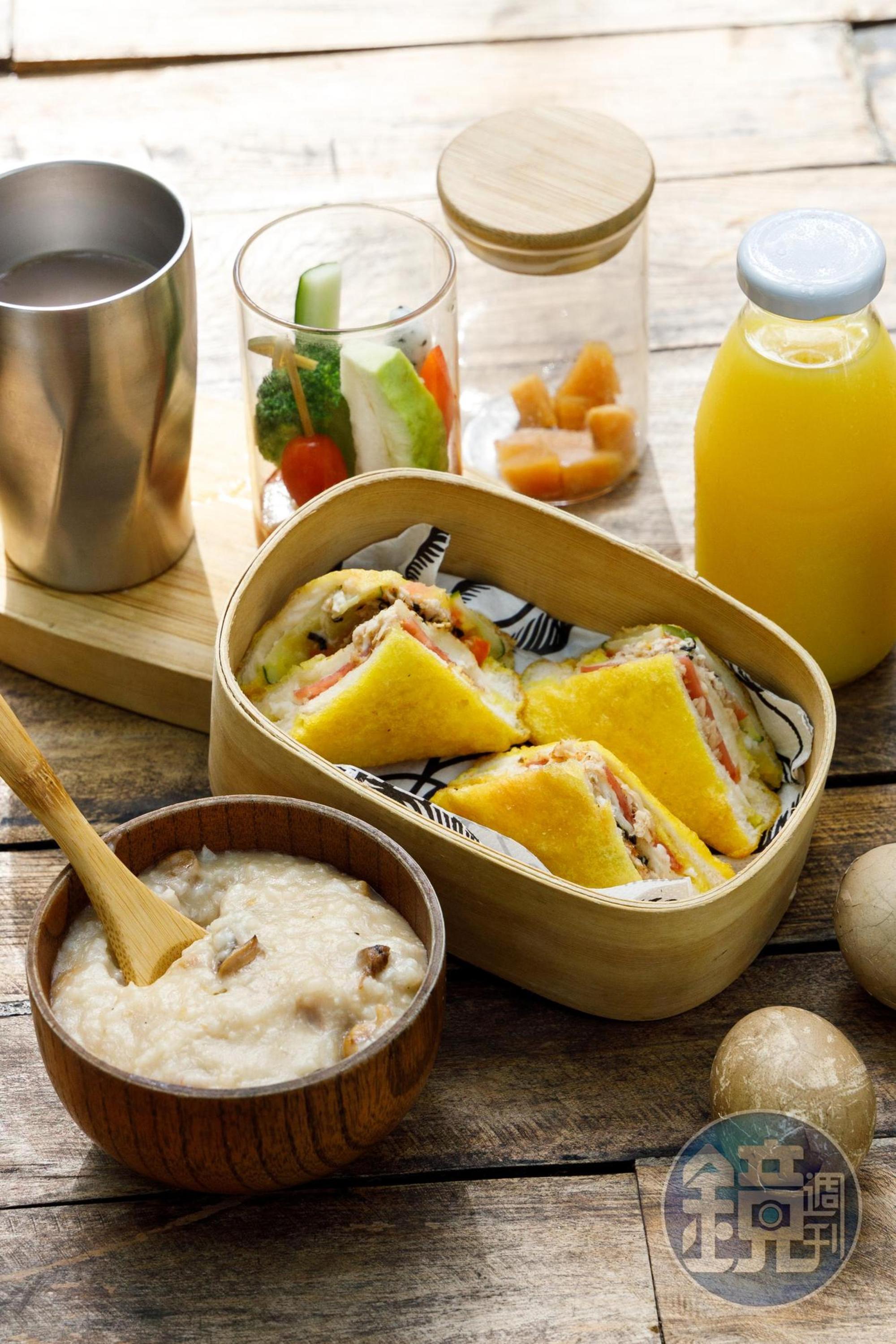 豐盛的早餐除了三明治、野菜沙拉,還有熱騰騰的芋頭鹹粥吃到飽。