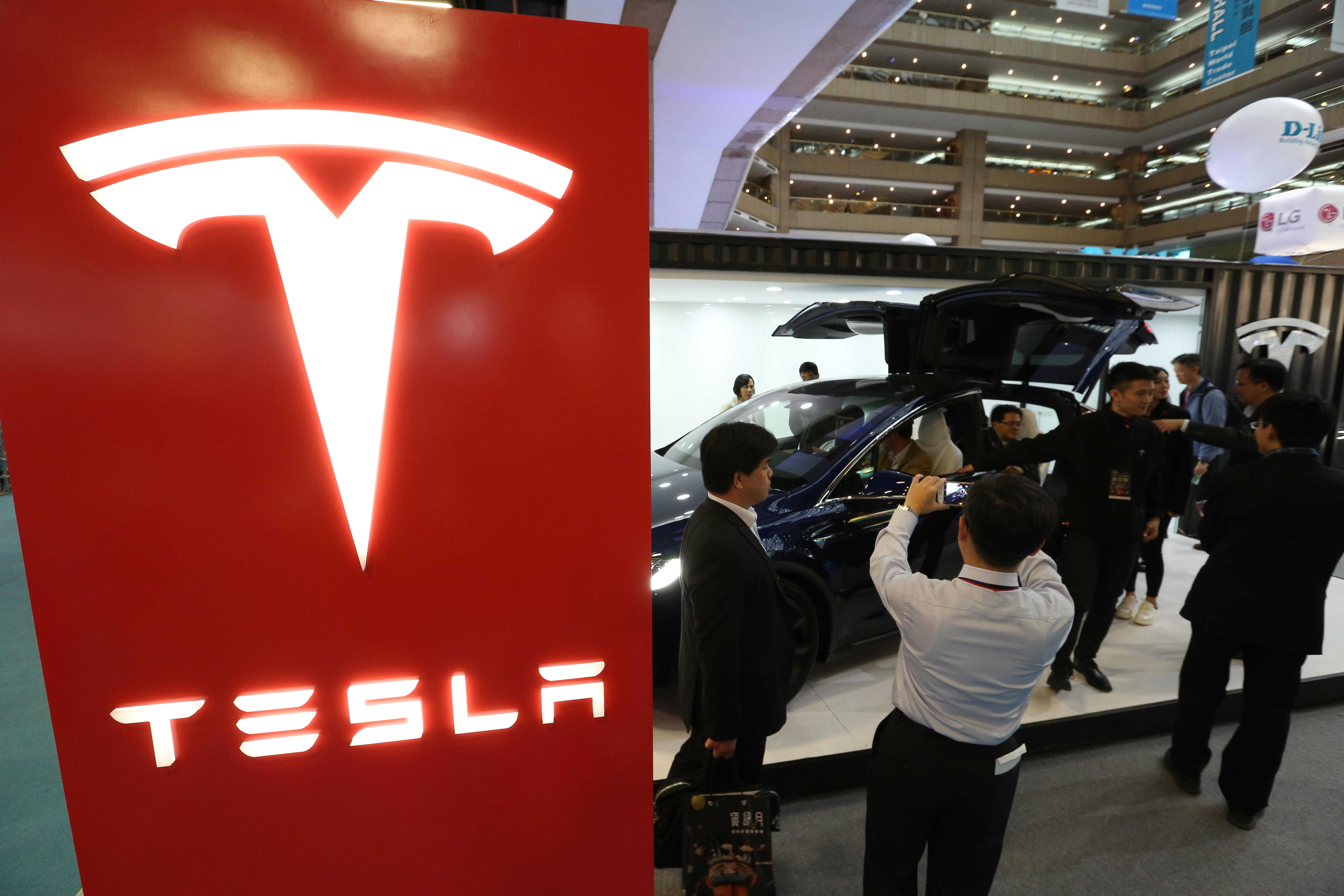 電動車趨勢形成，國內電動車相關ETF陸續上市。（資料照）