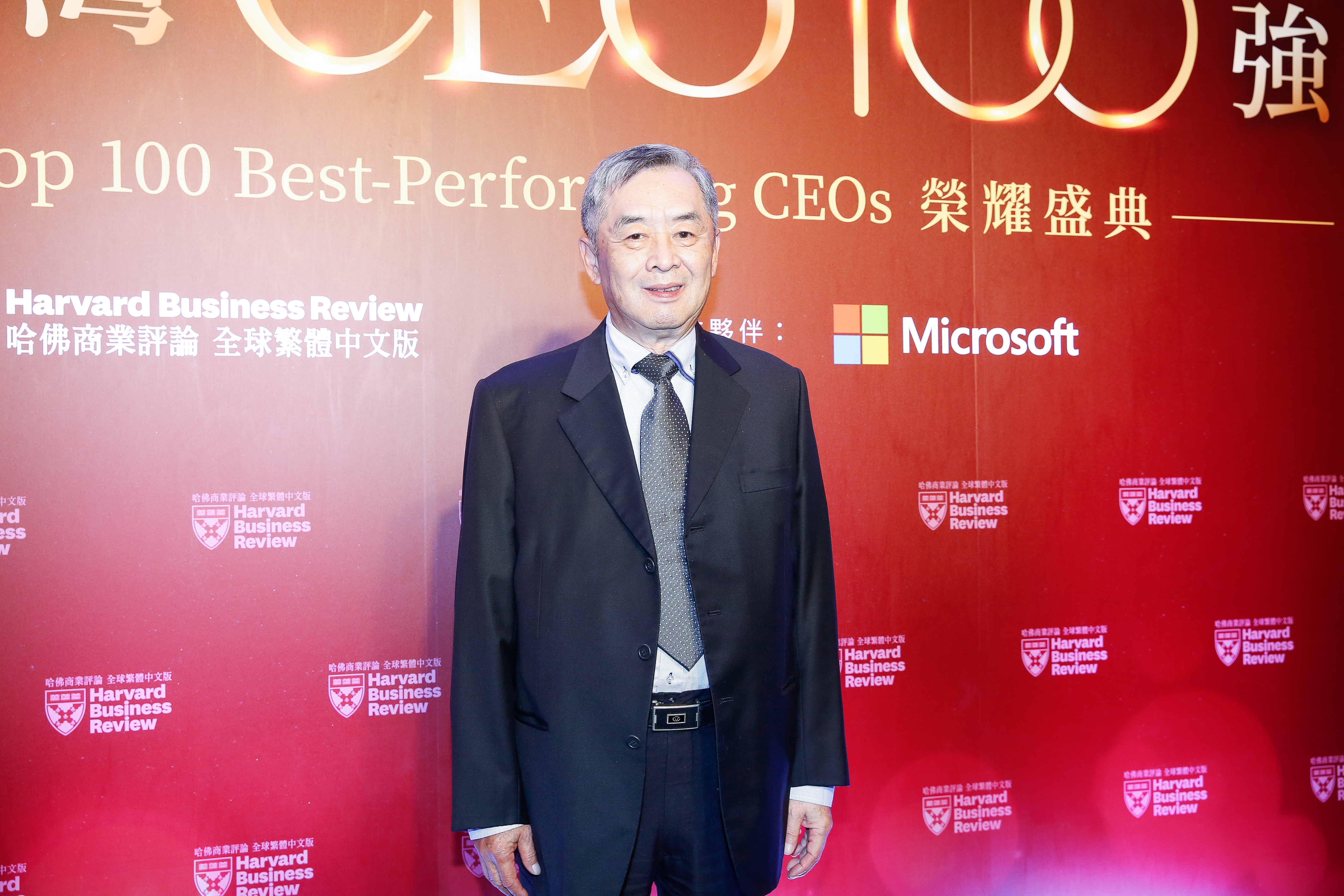 信邦電子董事長王紹新早在10年前開始轉型，吃下美國充電樁營運龍頭ChargePoint的充電槍槍頭及線束訂單。