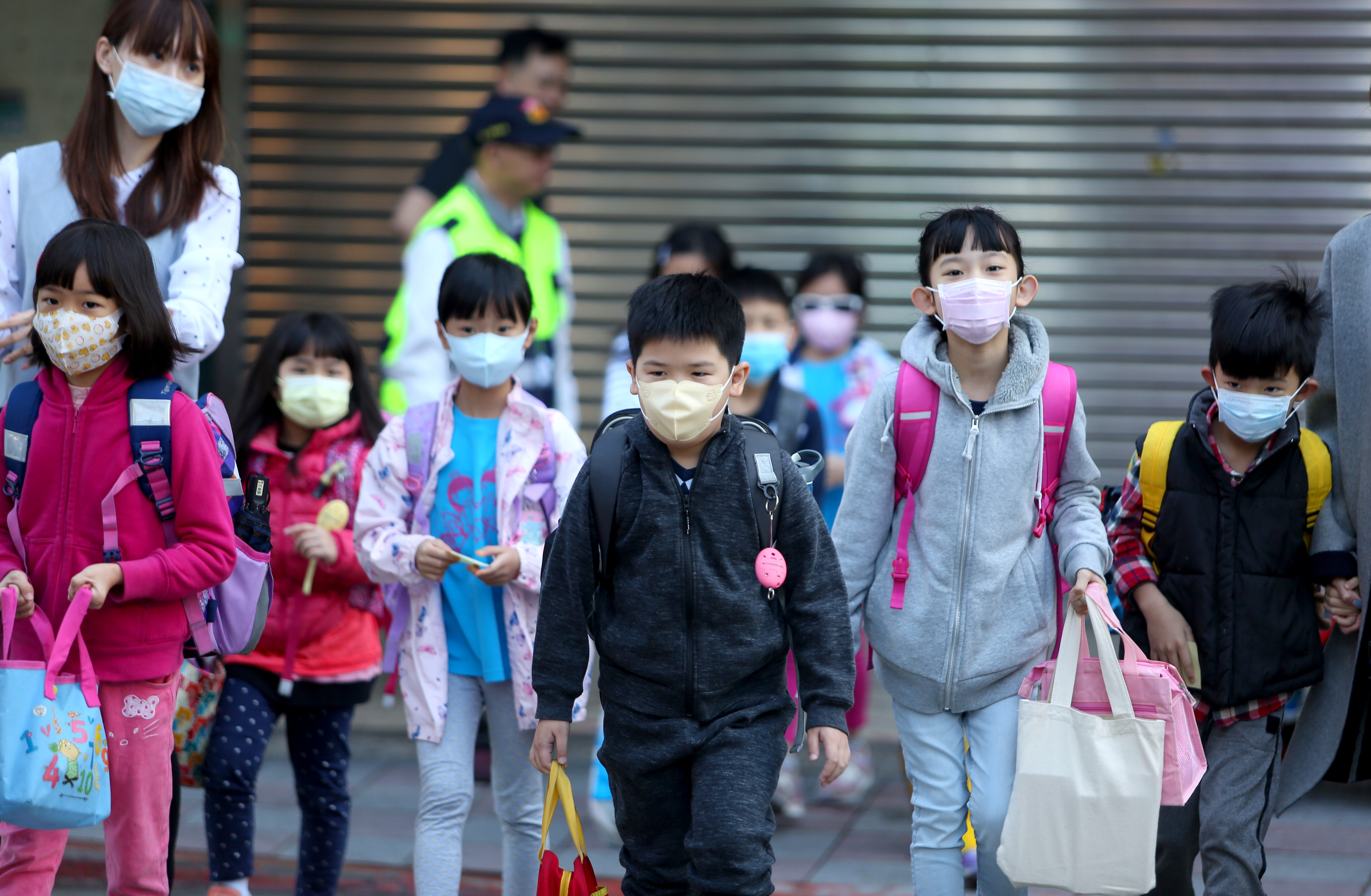 姜冠宇醫師解釋，Delta病毒無症狀期拉長，讓染疫風險大增。（本刊資料照）