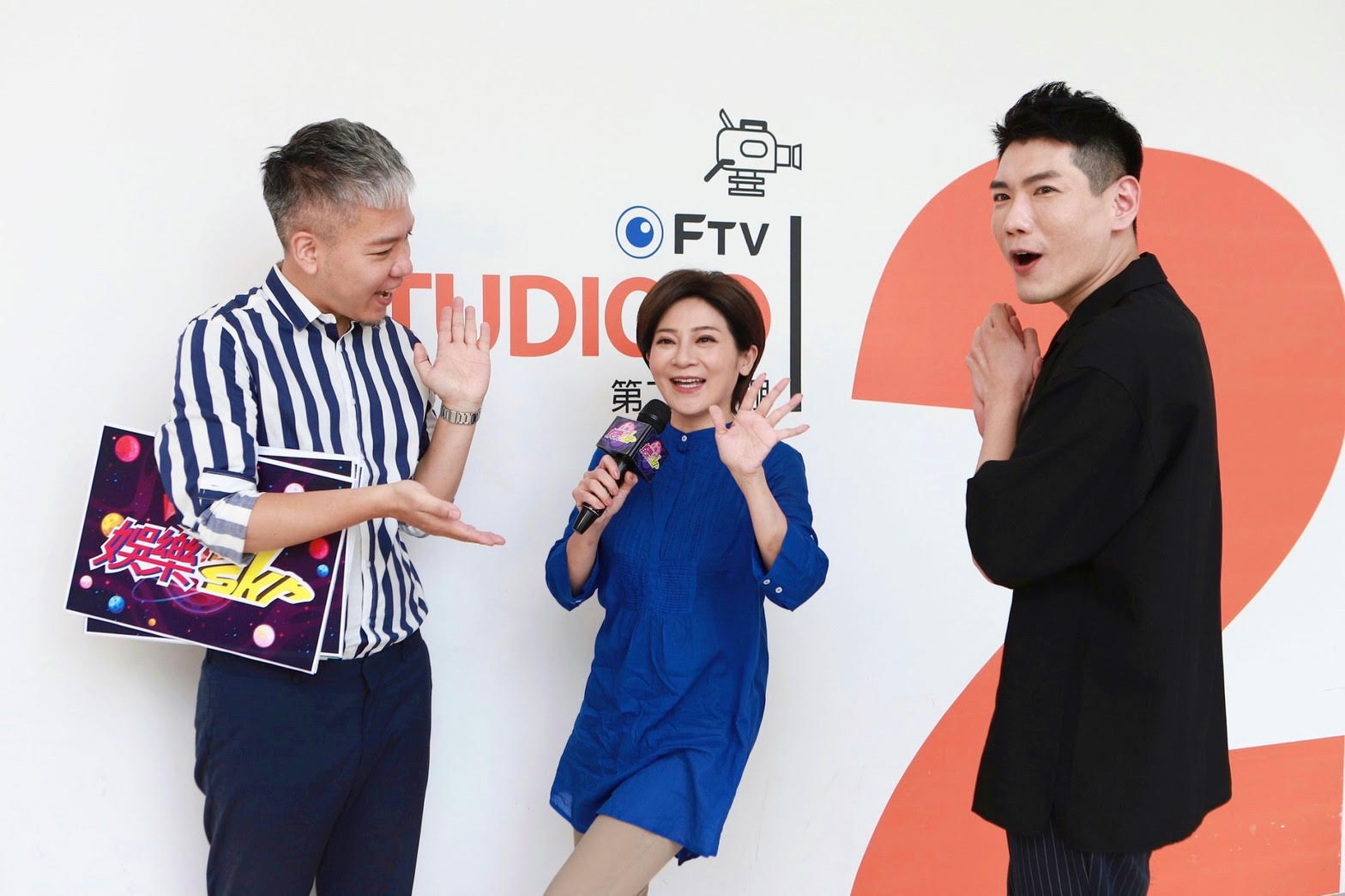 王彩樺自認台語很好，卻不小心漏氣。（民視提供）