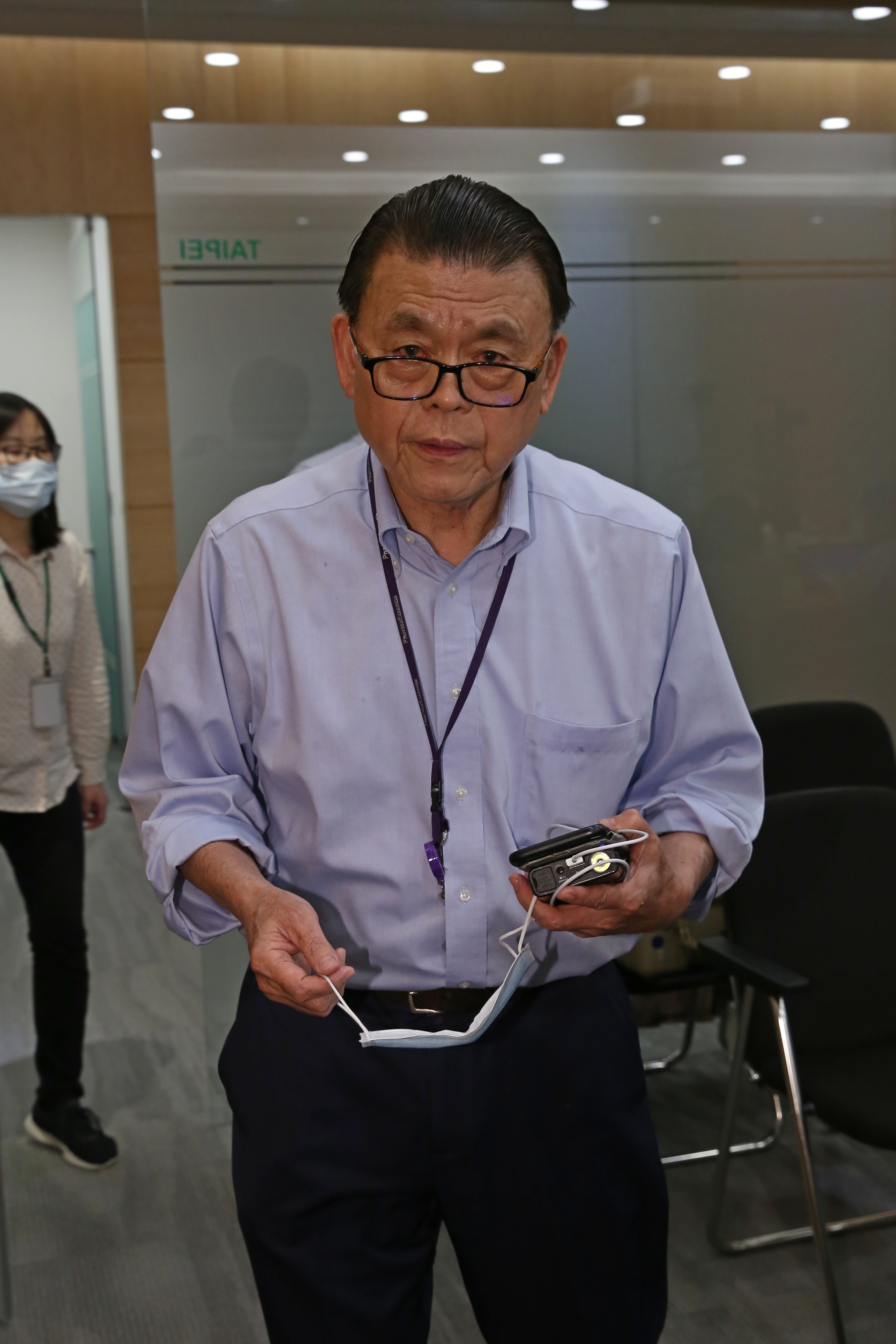 藥華藥執行長林國鐘（圖）上週四接受本刊越洋視訊採訪，他操著台語飆罵AOP，「根本是流氓。」