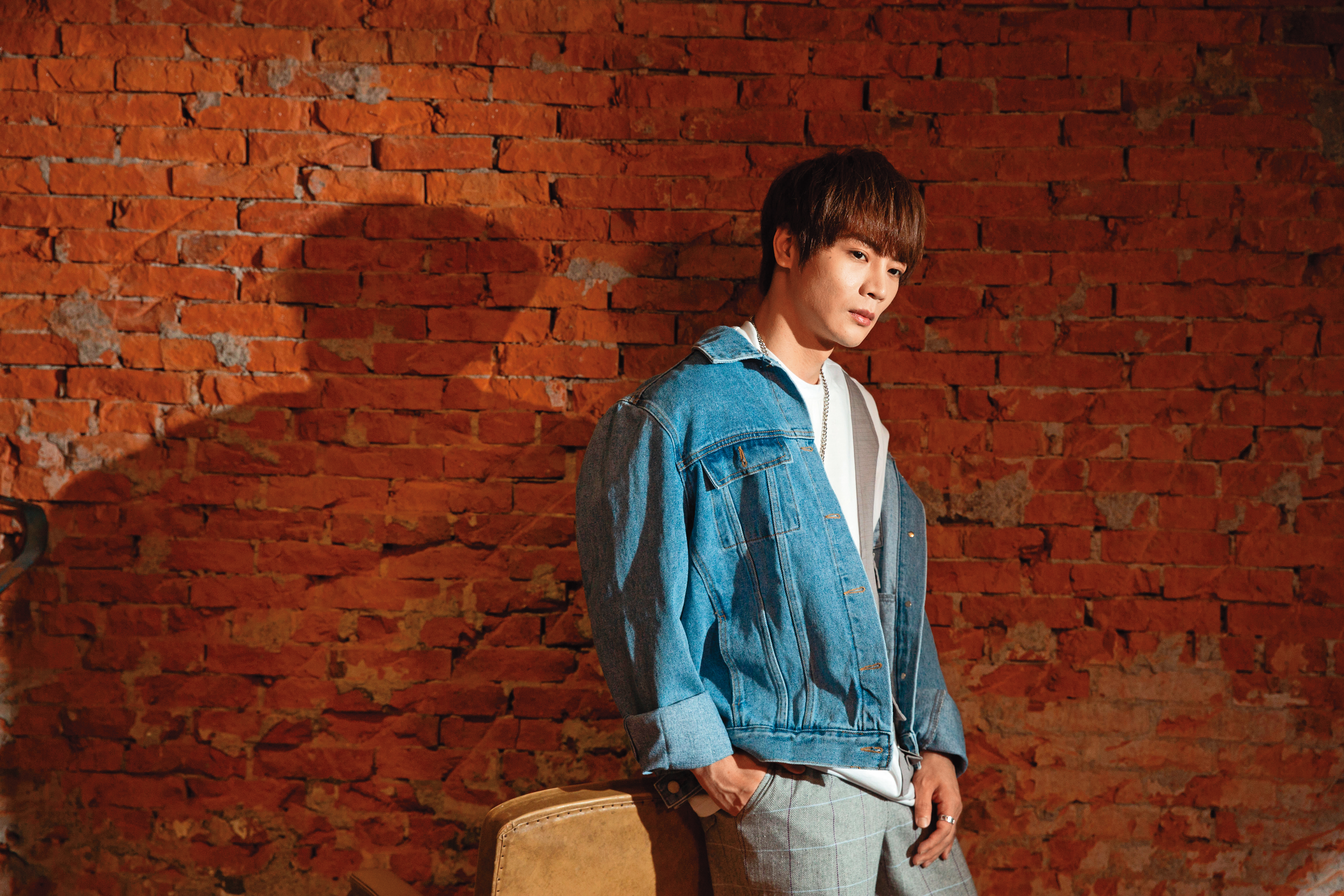 今年台灣爆發疫情,住在北市萬華區的古曜威,經歷身邊親友離世,讓他悲慟不已。