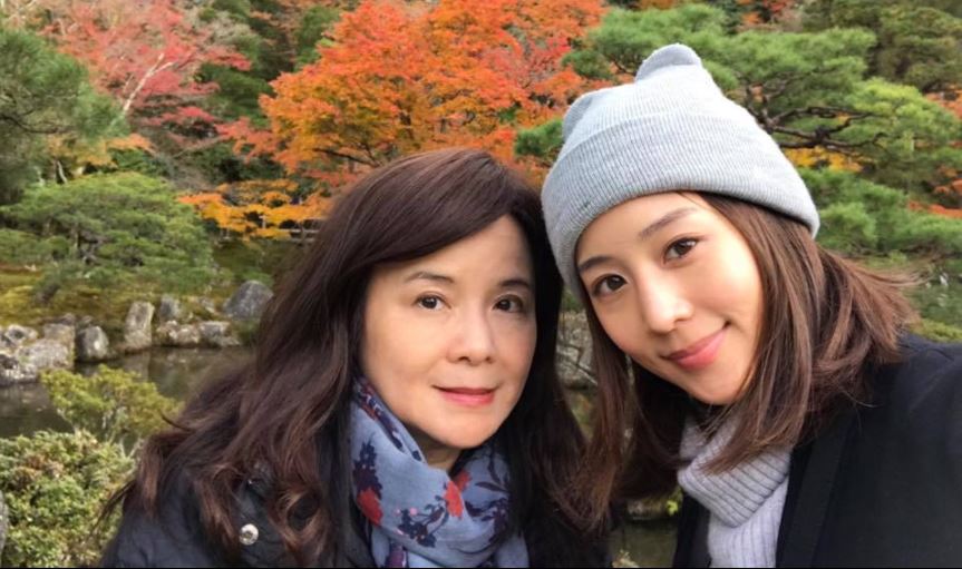 張鈞甯生日那天，作家母親寫下一篇長文，字字句句都是擔心與不捨愛女的辛苦。（翻攝鄭如晴臉書）