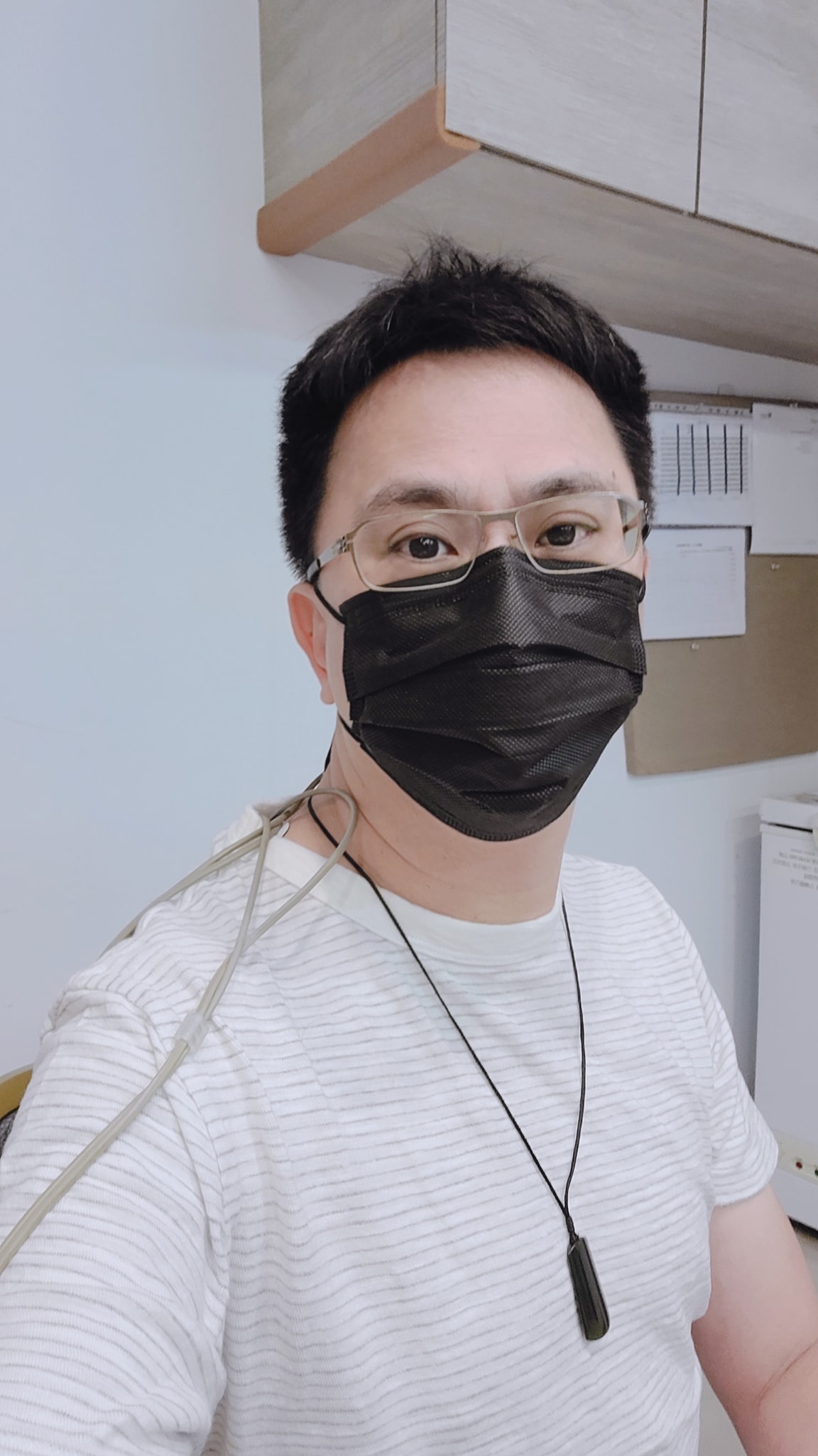 關心疫情的486先生,呼籲大眾務必戴緊口罩。(翻攝486先生臉書)
