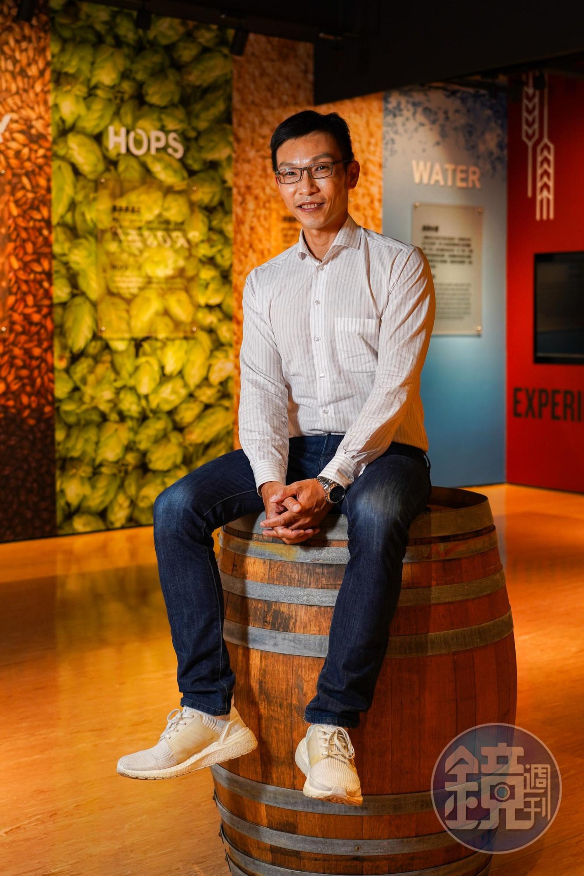 行銷部資深經理方偉立的餐酒搭配經驗深厚。