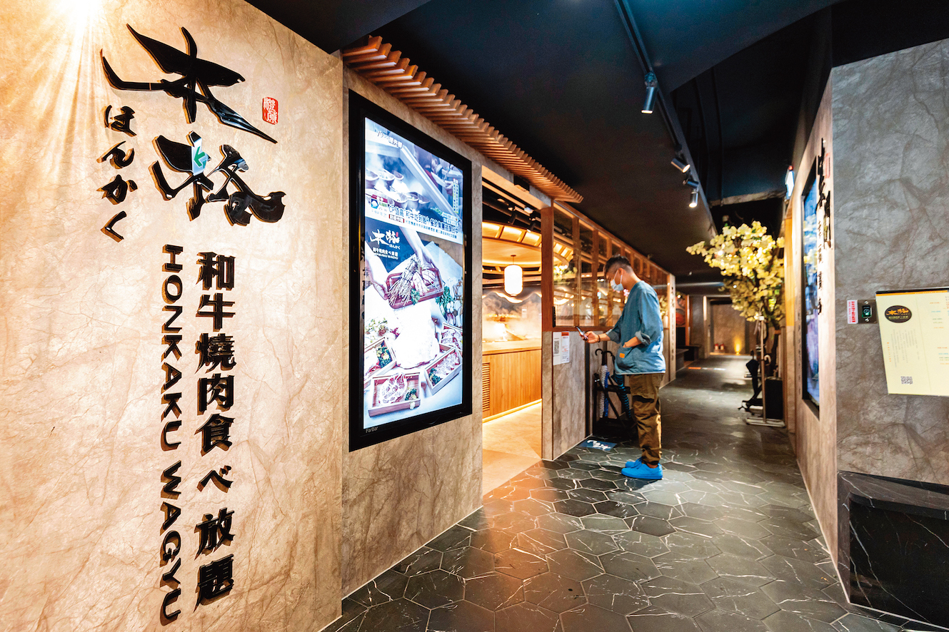 築間媒體公關部經理高林禎透露，下半年集團各品牌將密集展店。