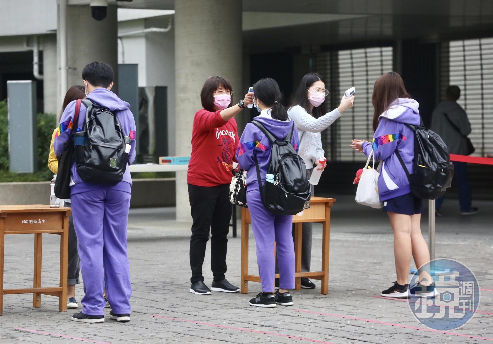 12歲至未滿18歲青少年將開放施打BNT疫苗，市場預期疫苗險又有一波需求。
