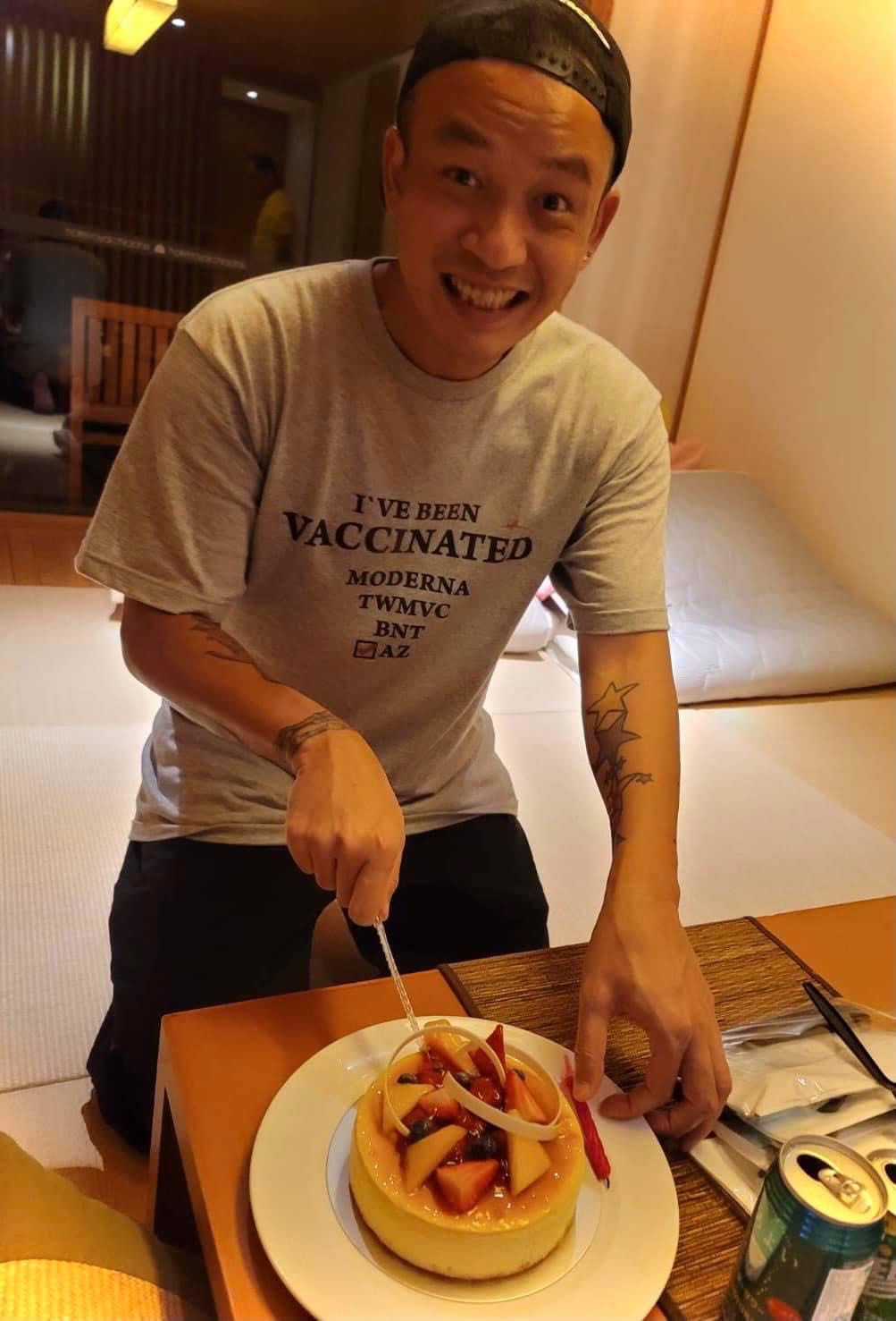 阿Ben白吉勝與老婆徐小可砸積蓄在新店買房。（翻攝自白吉勝臉書）