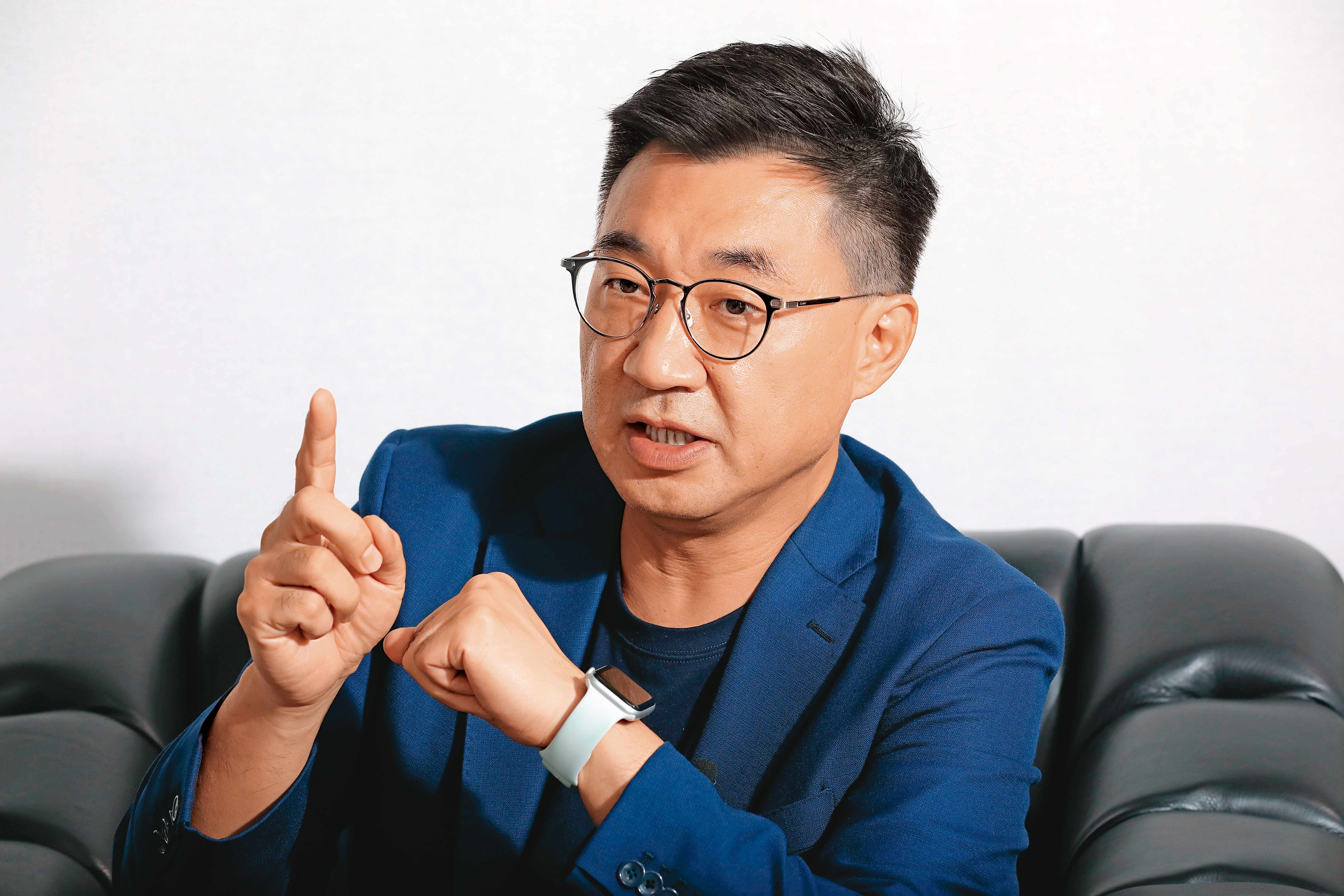 江啟臣9日接受本刊專訪，強調上任17個月來的努力，他才是現階段最了解黨狀況的主席候選人。