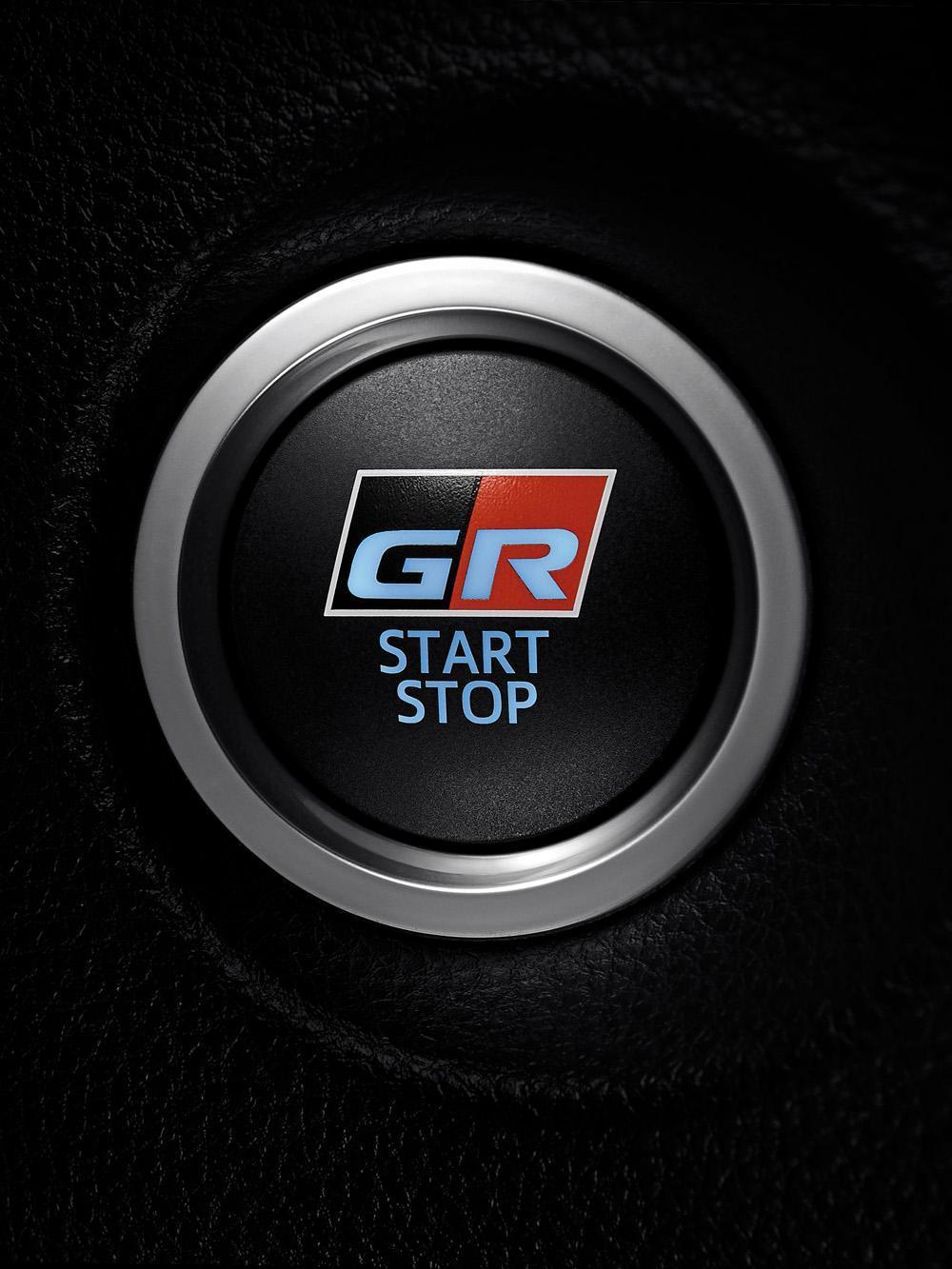 PUSH START亦搭載GR 專屬LOGO。