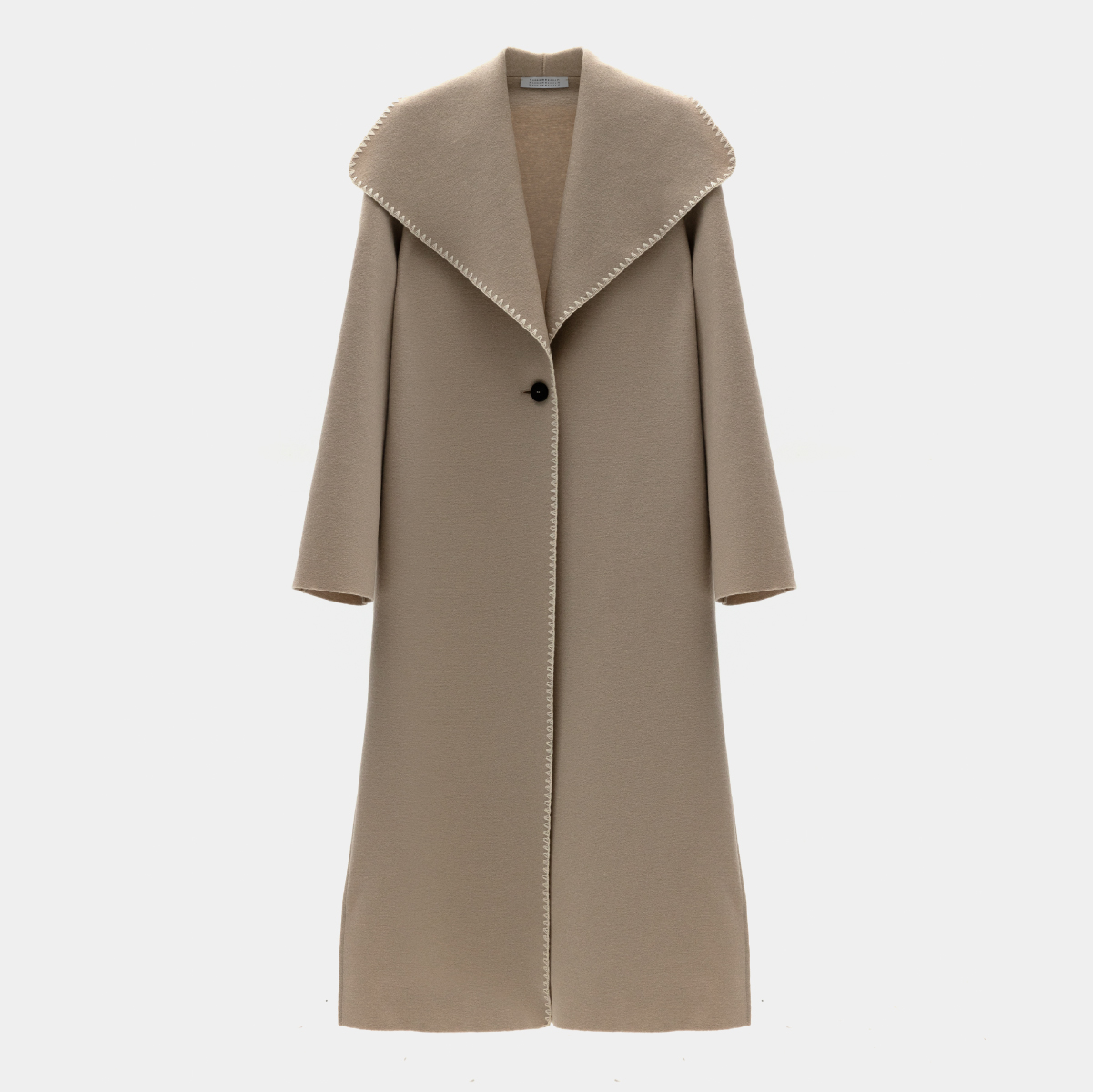 Harris Wharf London獨家款翻領大衣（正面）。NT$16,980