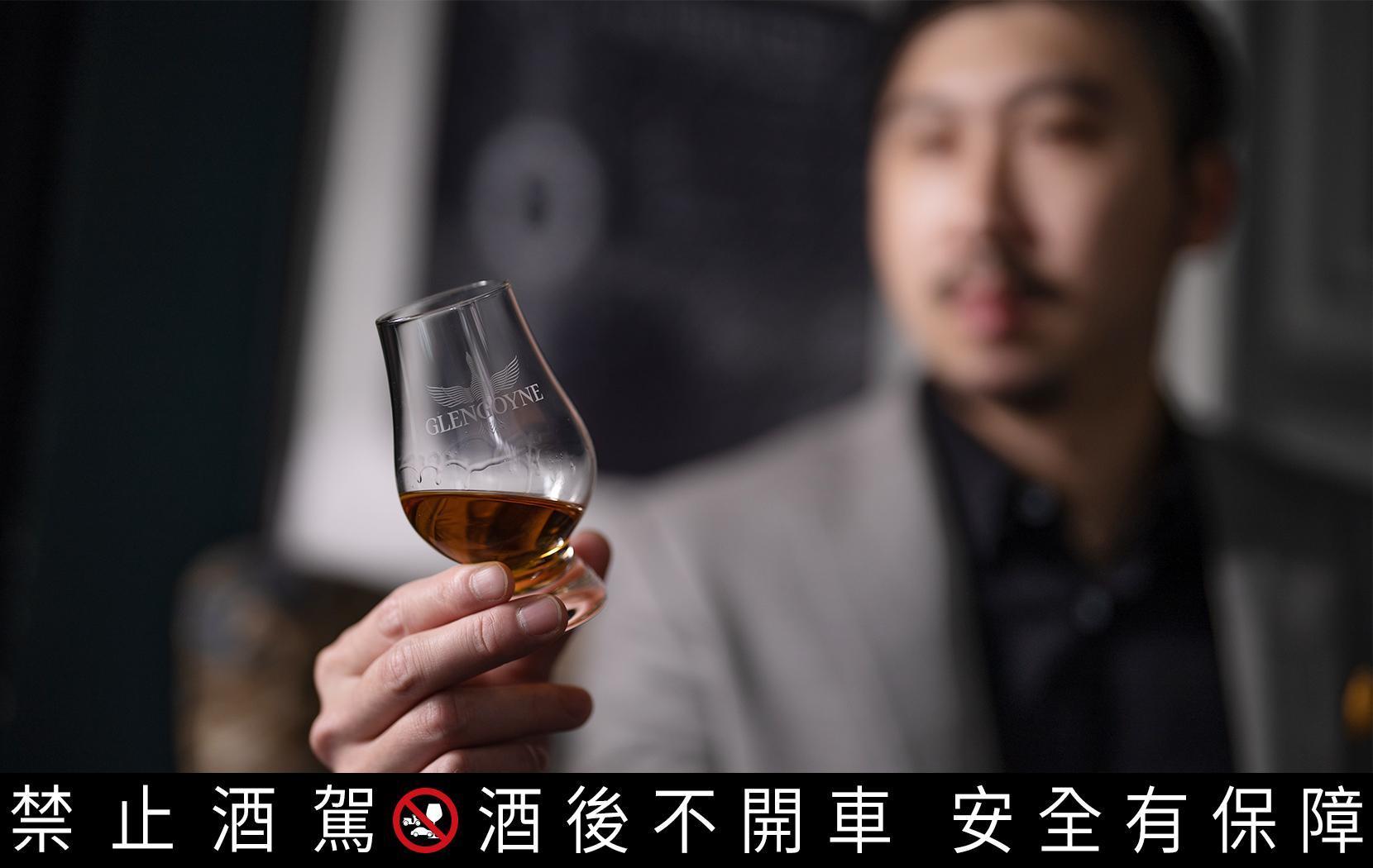從全蘇格蘭最慢速蒸餾到六年時間備桶,『時間』帶來超乎期待的結果。