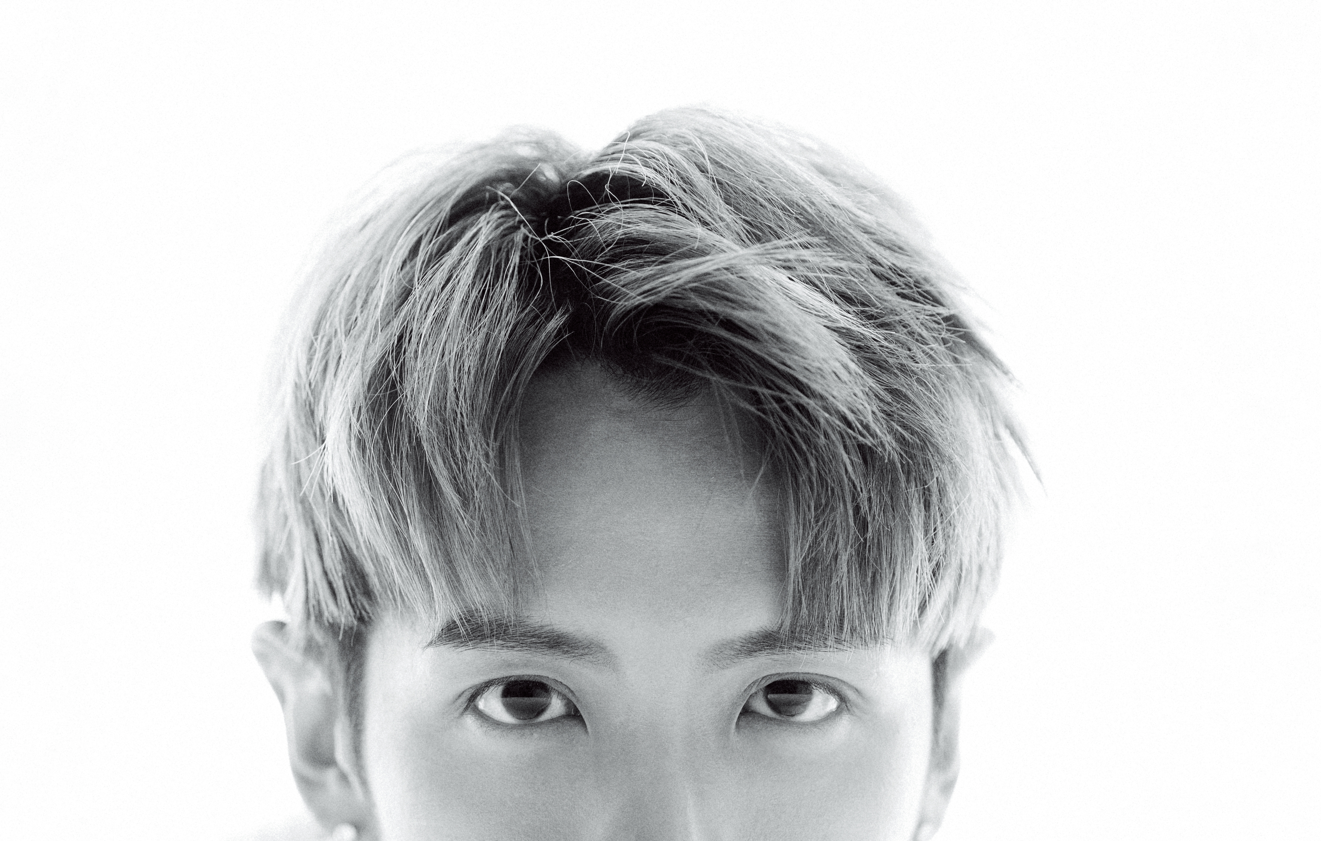 連續幾部作品即將問世， 剛滿三十歲的柯震東在乎什麼？ 「工作啊，還在身邊的朋友，就會想要好好抓住。」