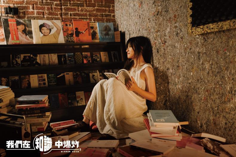 文學家的結局通常不是很好,她猜測,這跟那和對人生的無法控制、對很多事情無法跨越有關,加上他們又往往比一般人纖細敏感許多。(鏡好聽提供)