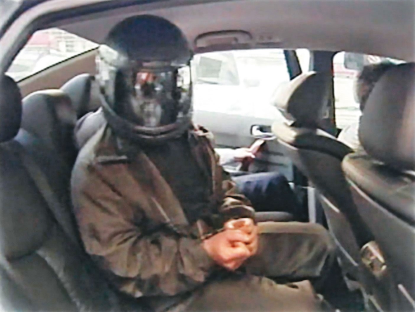 鍾男落網後,警方利用張男遺書突破心防,他才認罪供出人質下落。(東森新聞提供)