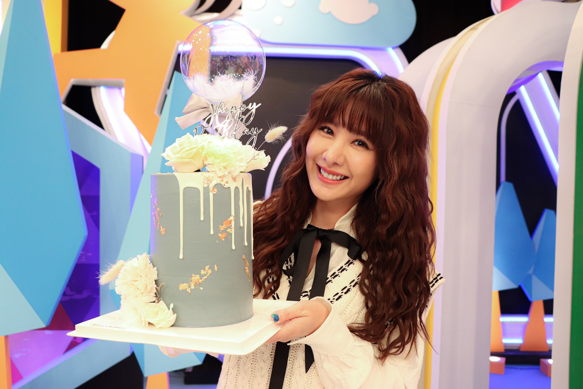 龍劭華過世讓安心亞想起當初合作時對方溫暖的照顧。(中天綜合台提供)