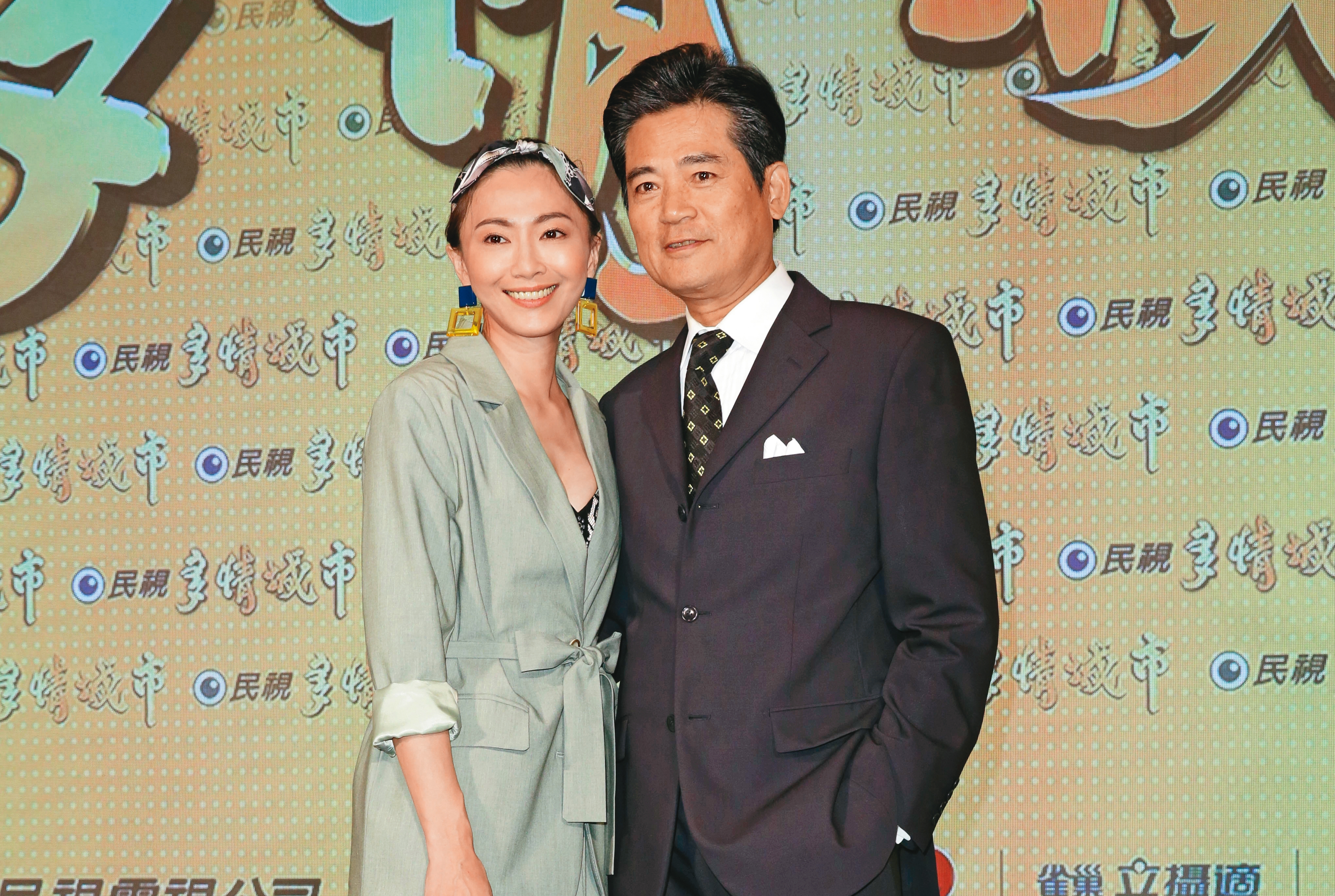 侯怡君與蕭大陸（右）其實3年前已經祕婚，只是兩人保持低調，而且一直嘗試擁有愛的結晶。