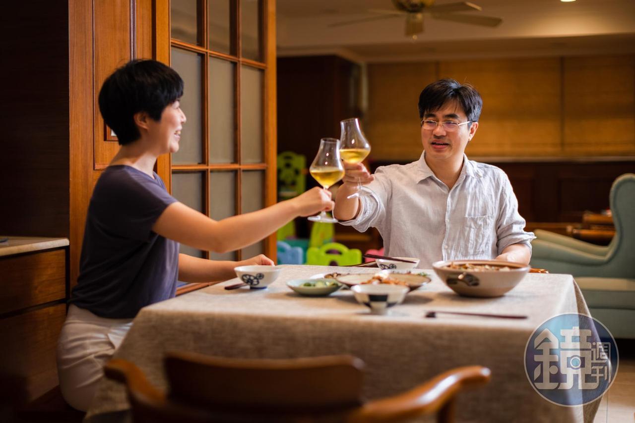宋伊珊的料理哲學就是力求簡單、有效率，唯有愜意做菜才能從中感受樂趣，也才能享受好好吃飯的樂趣。
