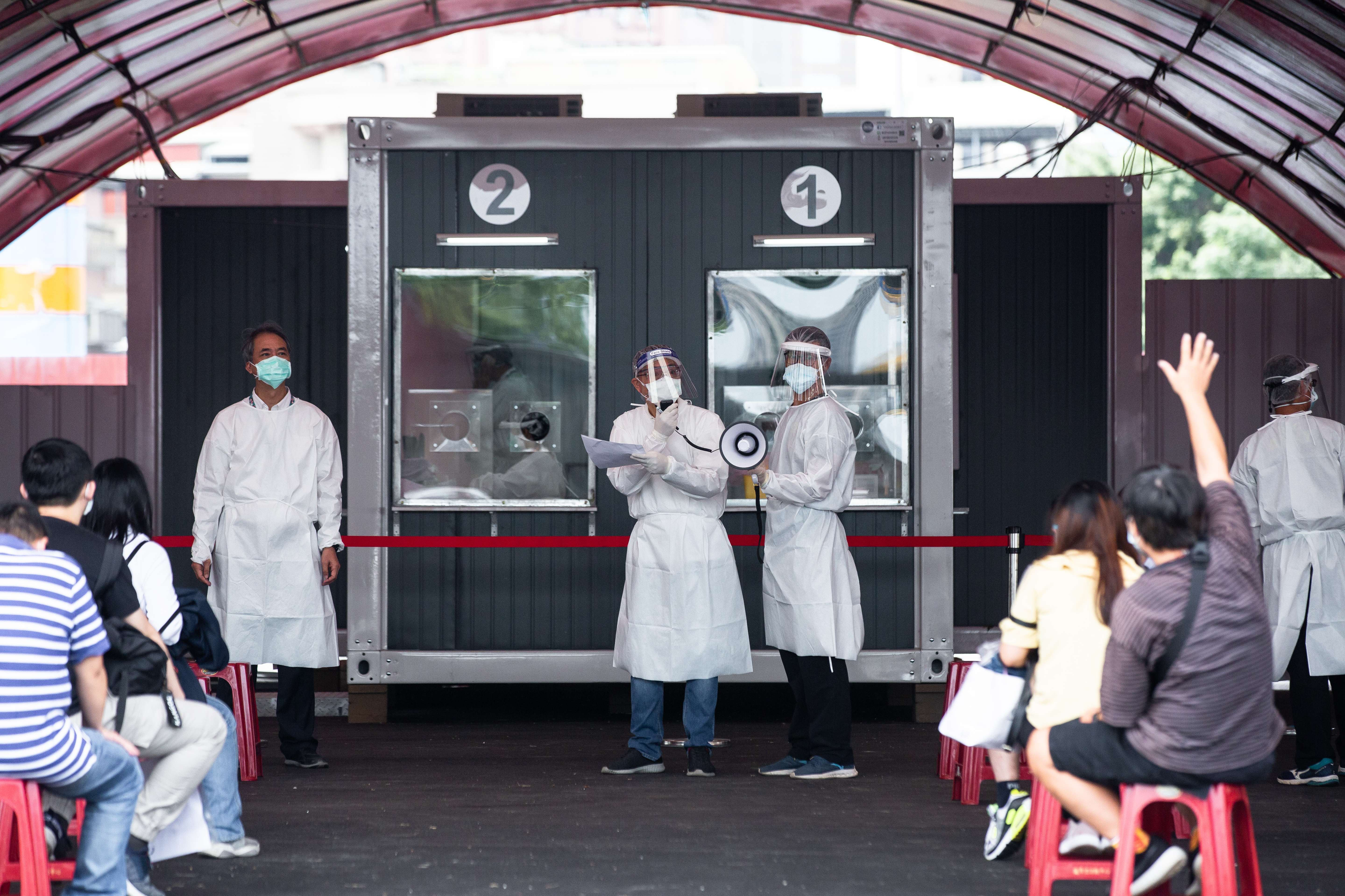 金門大學希望師生返金前，能先在台灣本島的機場做完快篩再登機。示意圖，非當事人。（本刊資料照）