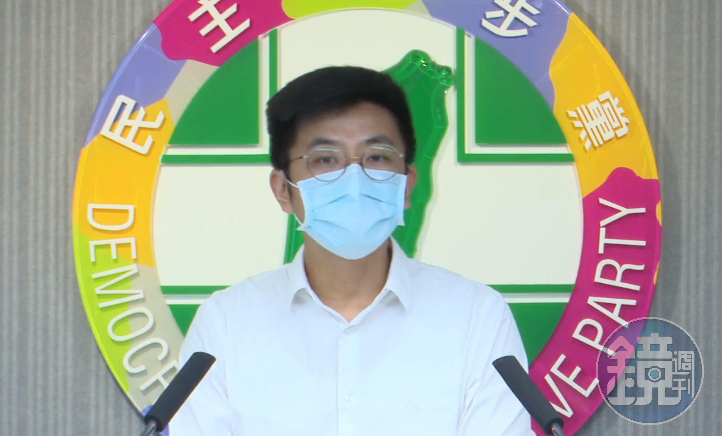 民眾黨立委高虹安大唱《塔綠班之歌》，內容嘲諷綠營支持者，對此民進黨發言人周江杰回應，「深表遺憾。」（翻攝自周江杰臉書）
