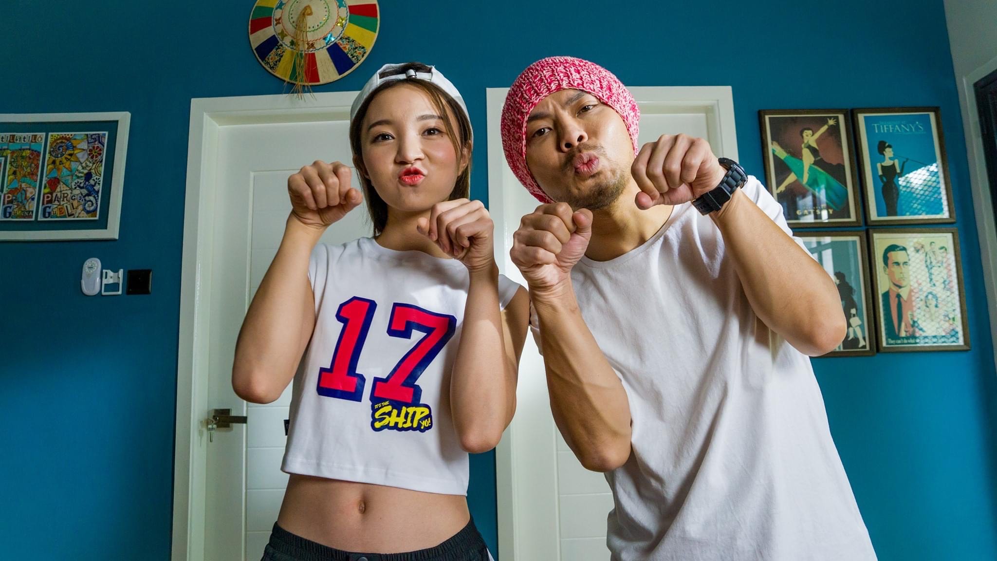 黃明志力挺小潘潘,惹火上身。(翻攝自黃明志臉書)