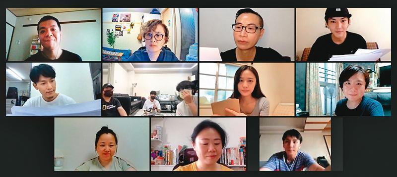 疫情下拍攝團隊都利用視訊溝通,編劇、表演指導等人,也隨時在線上討論反饋。(KKTV提供)