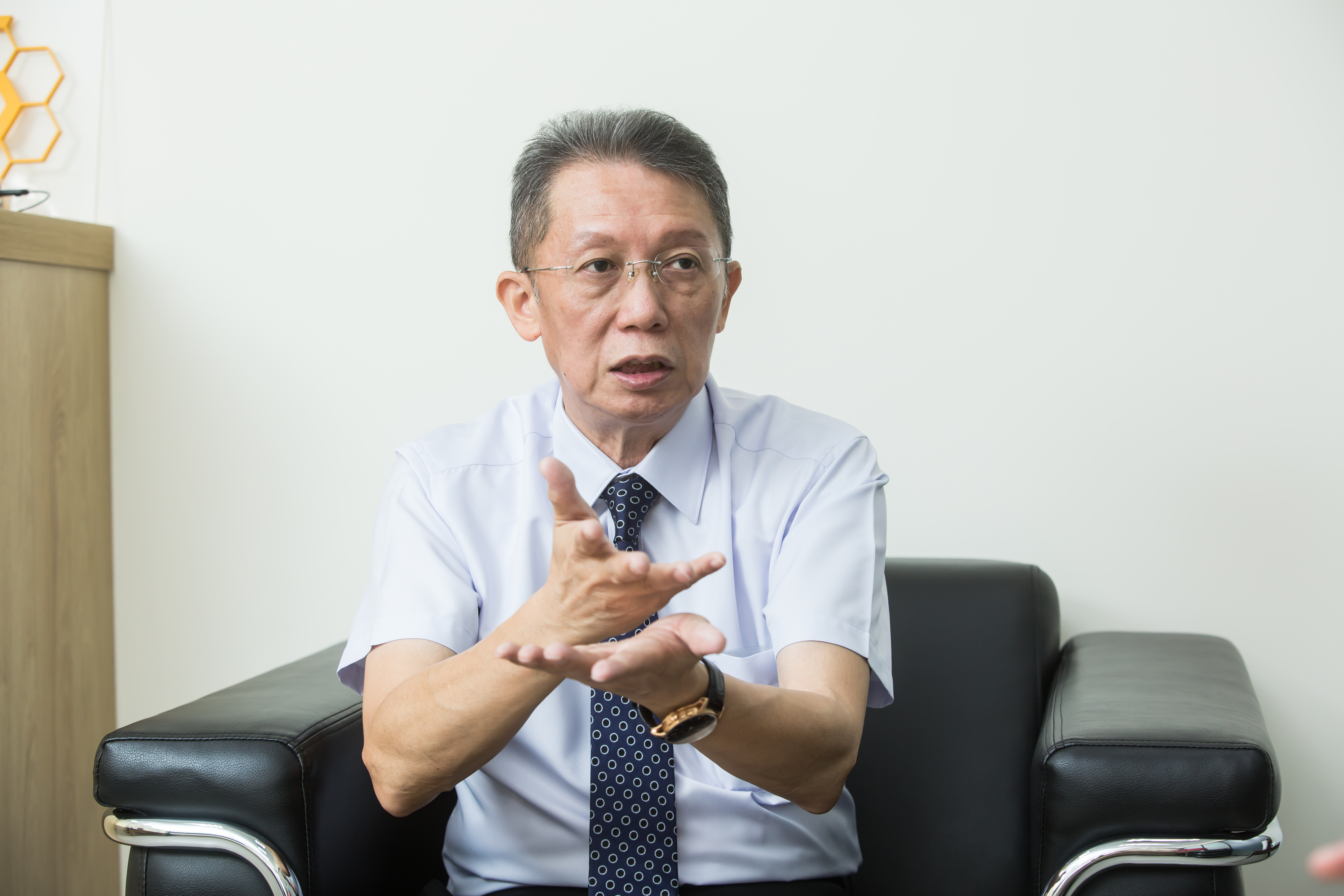 汎銓科技董事長柳紀綸表示，汎銓憑藉著技術專利及自行開發的機台，以優異的服務速度及品質，獲得半導體大廠的高度認同。