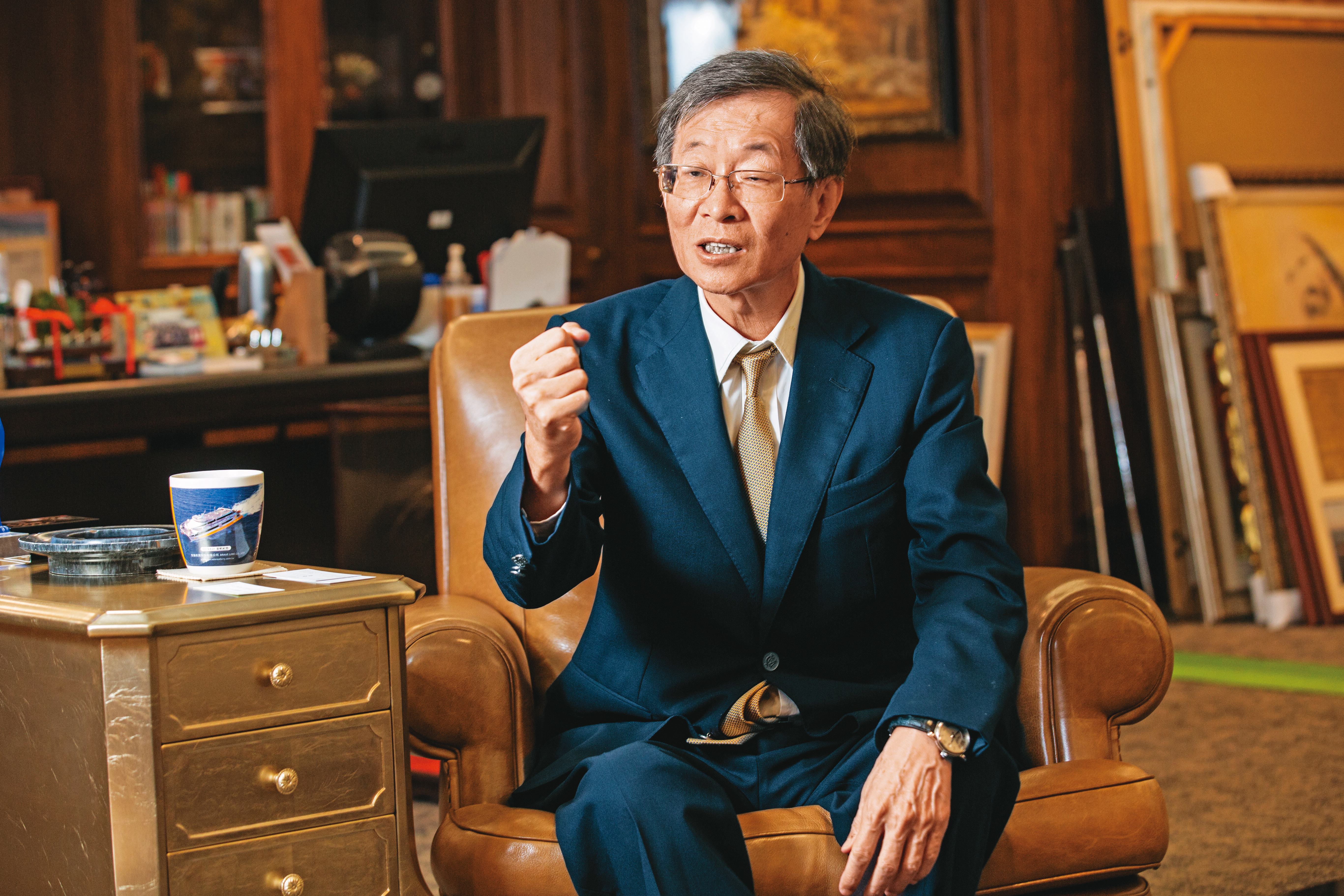硬著頭皮簽下損失1千萬美元的合約，藍俊昇的誠信哲學，讓他成為全球前5大商船公司合作夥伴。