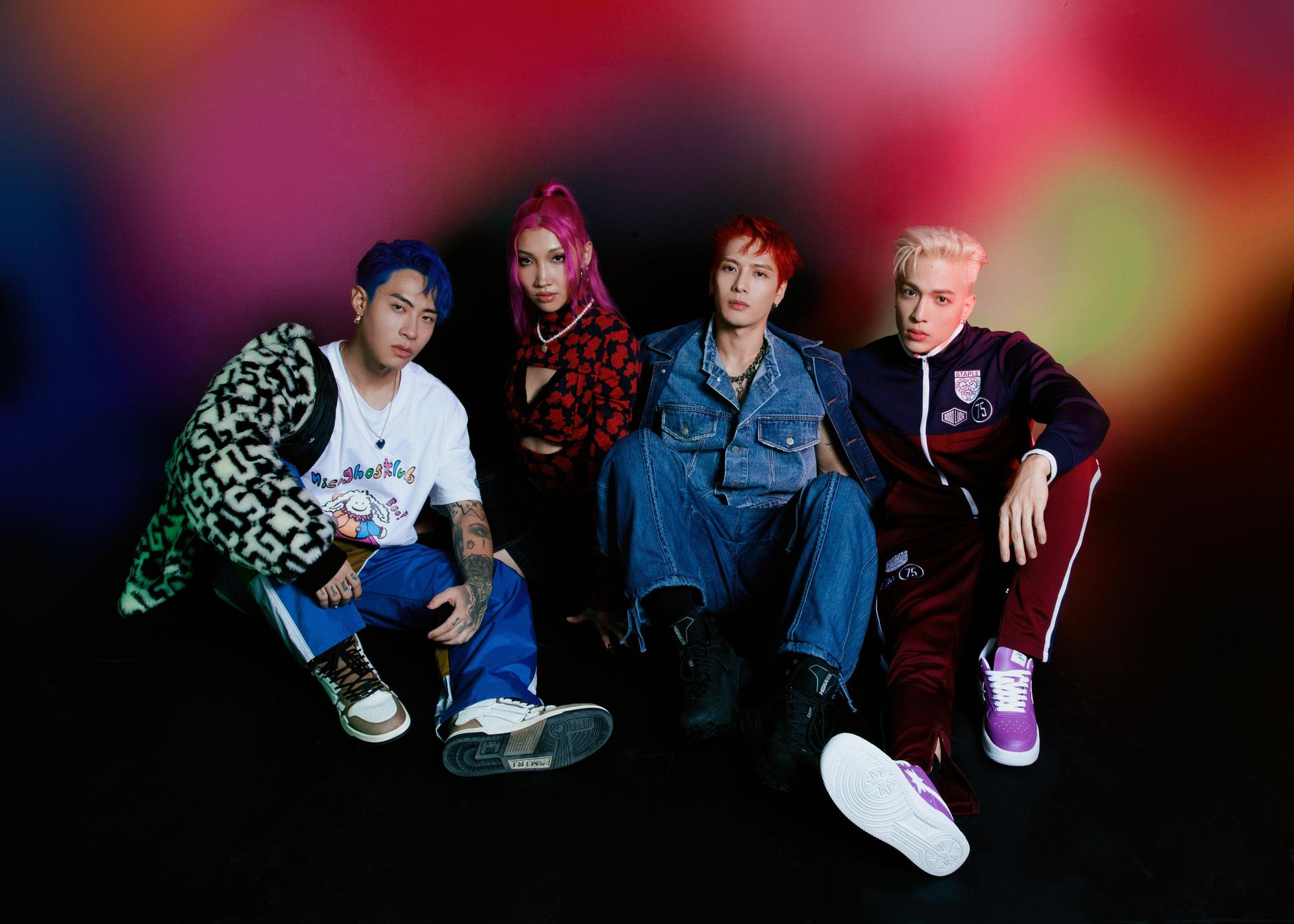 楊長青ICE（左起）、林愷倫Karencici、王嘉爾Jackson及莊珣J.Sheon組成的團體PANTHEPACK，推出專輯《The Pack》。（TEAM WANG提供）