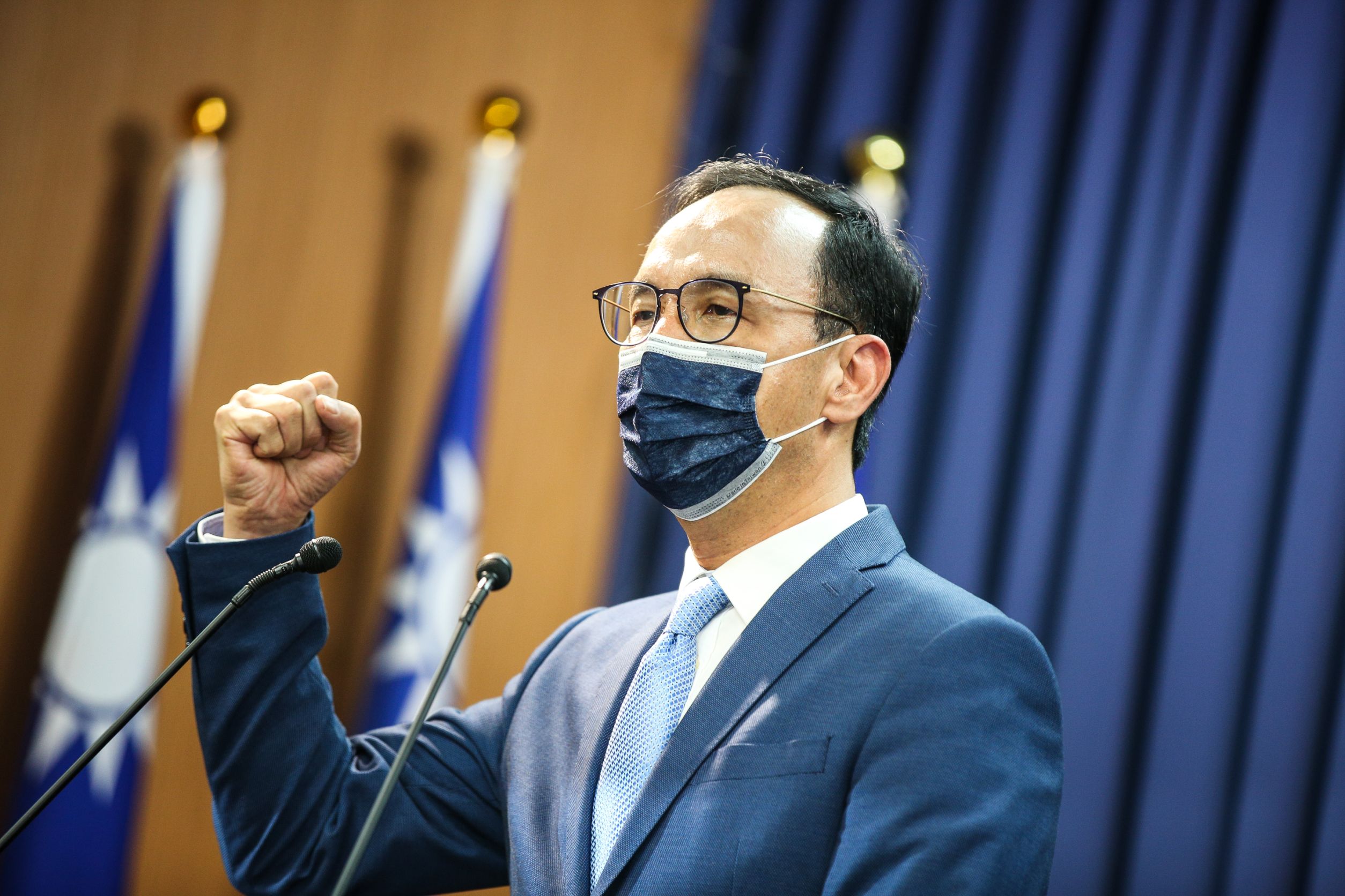 朱立倫以45.78%得票率，當選國民黨主席。