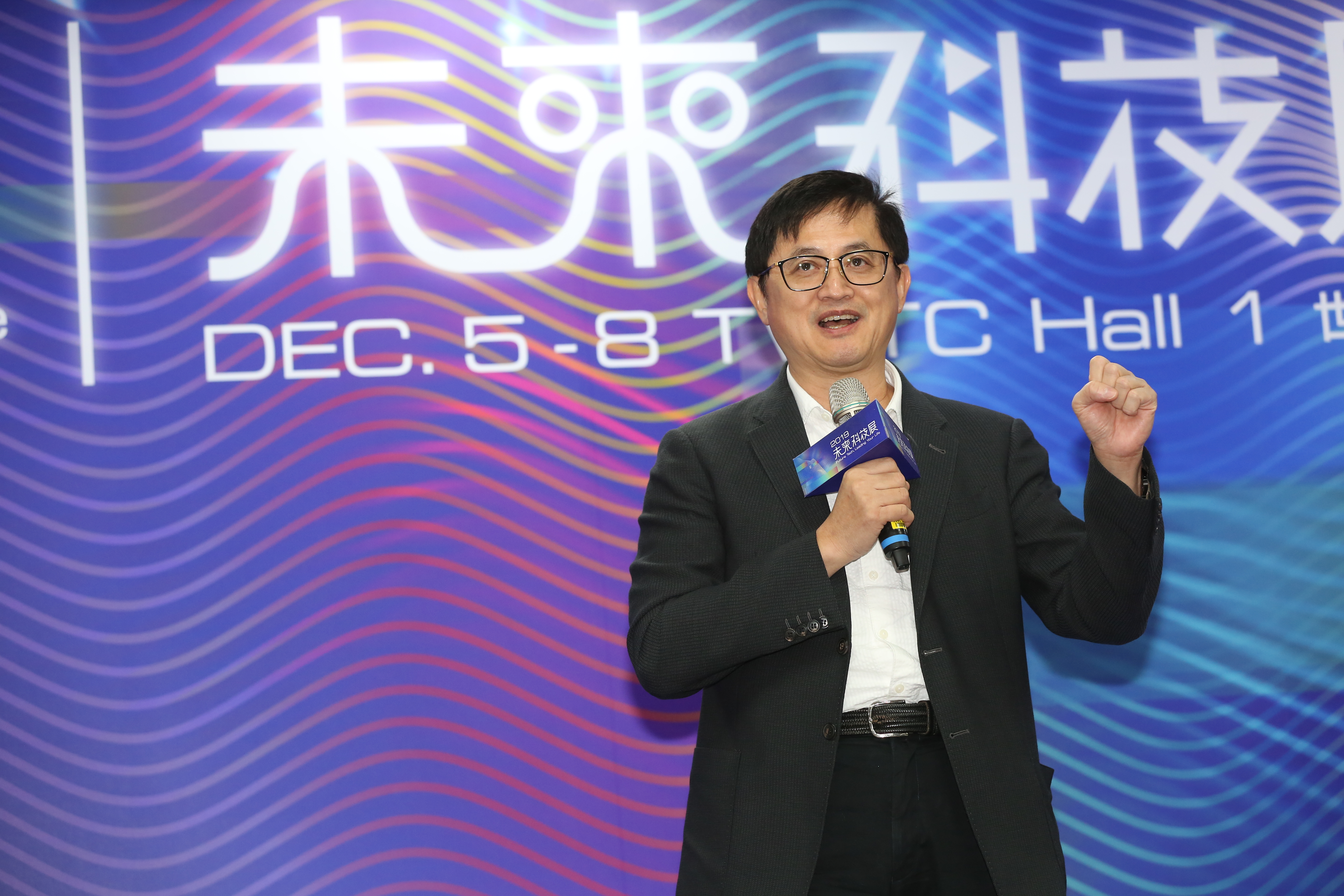 童子賢今出席線上記者會，提到低軌道衛星話題表示未來5年台灣衛星通訊整體設備的產值，不會輸給半導體。（本刊資料照）