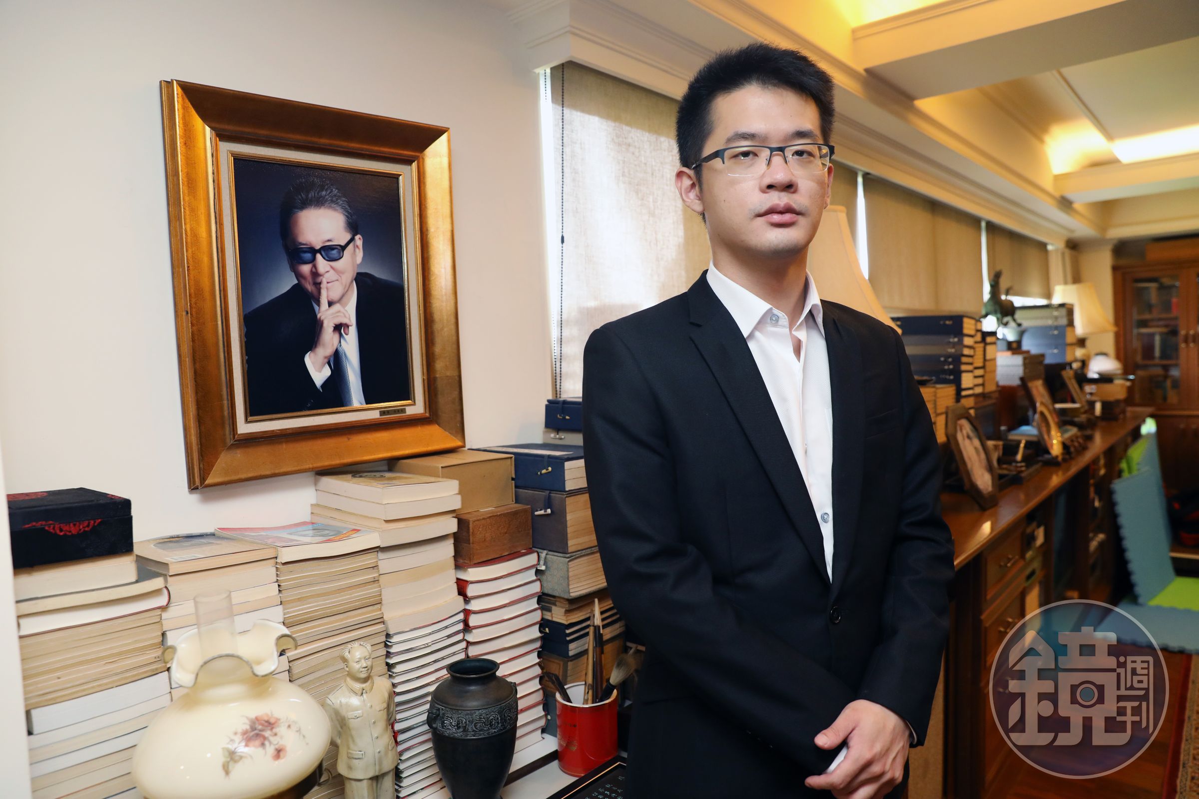 李戡在臉書撰文猛攻張亞中「完全沒資格當國民黨主席」。