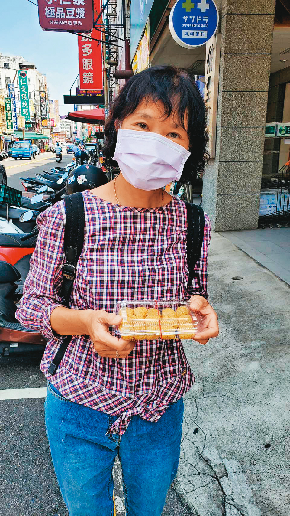 邱玲惠，60歲，彰化市，退休護理人員 