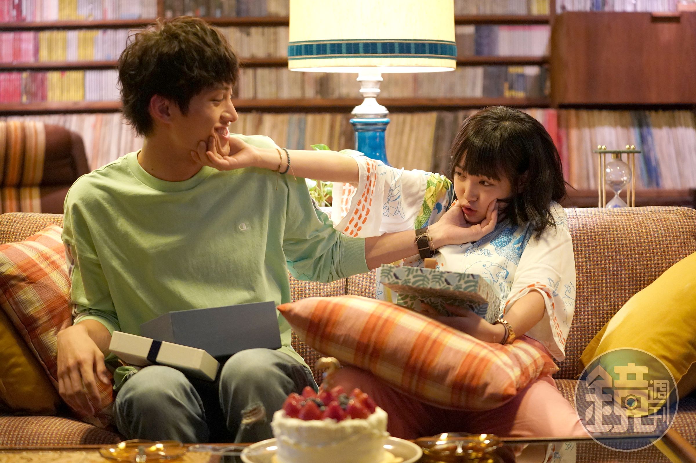 王淨和范少勳將從高中演到成年時期。（Netflix提供）