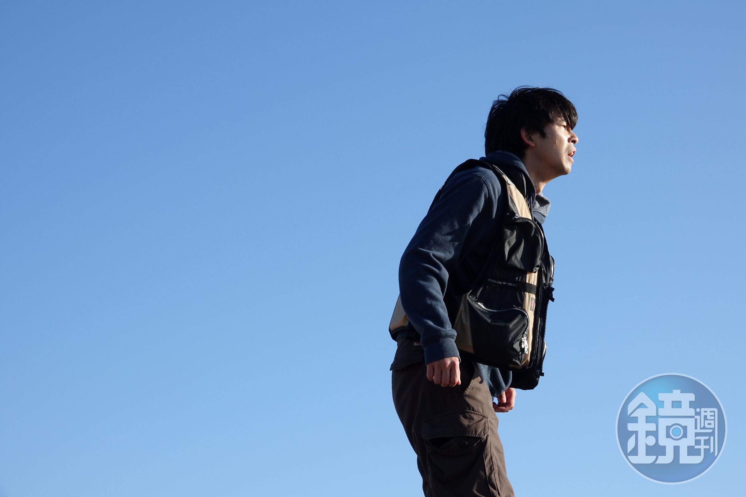 吉岡里帆與仲野太賀在電影《不容易的爸爸》飾演夫妻，育有一個女兒。（CATCHPLAY提供）