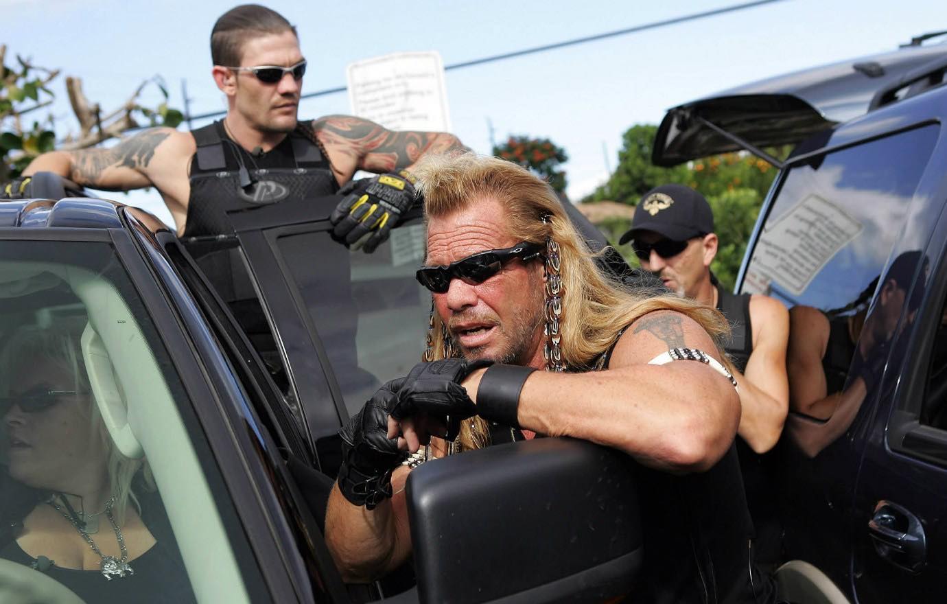 美國知名賞金獵人杜安，出動隨行專業團隊赴實地捉拿凶嫌。（翻攝Duane Lee Chapman IG）