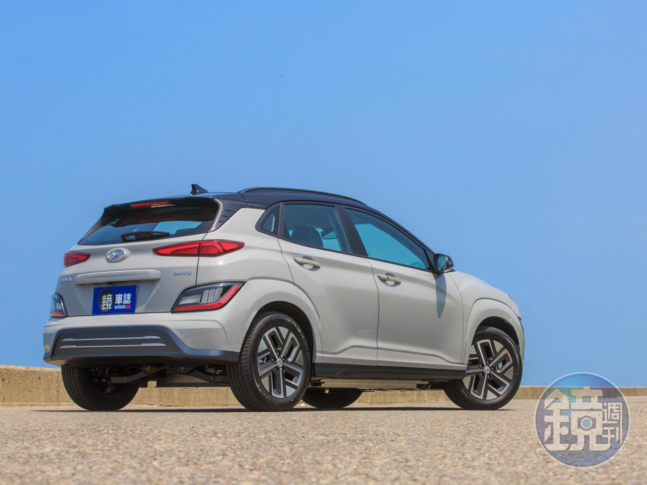 HYUNDAI Kona Electric EV500