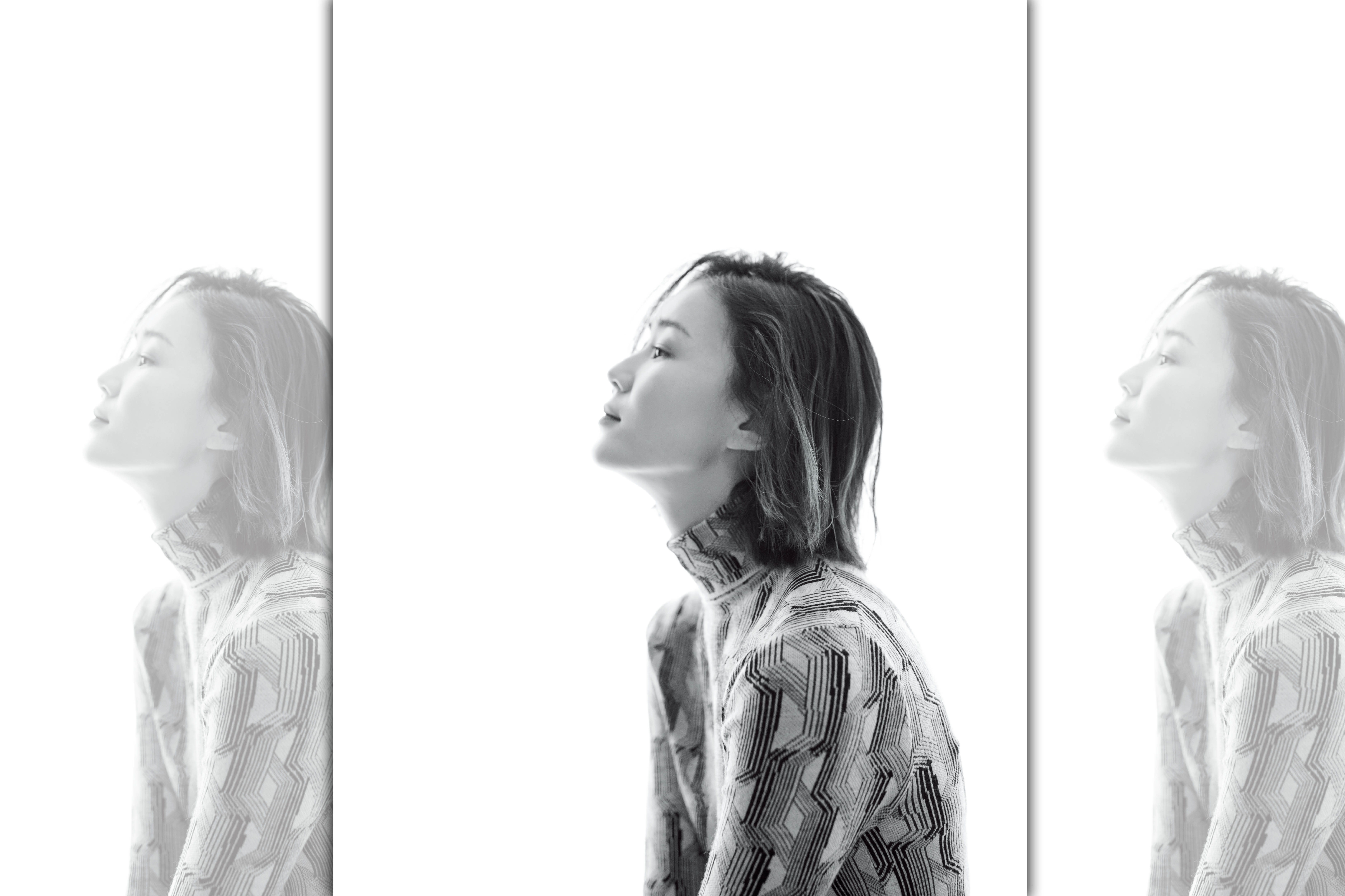 同時擁有多個職業，也在諸多身分中不斷切換，鍾瑶是斜槓人生的最佳代表。