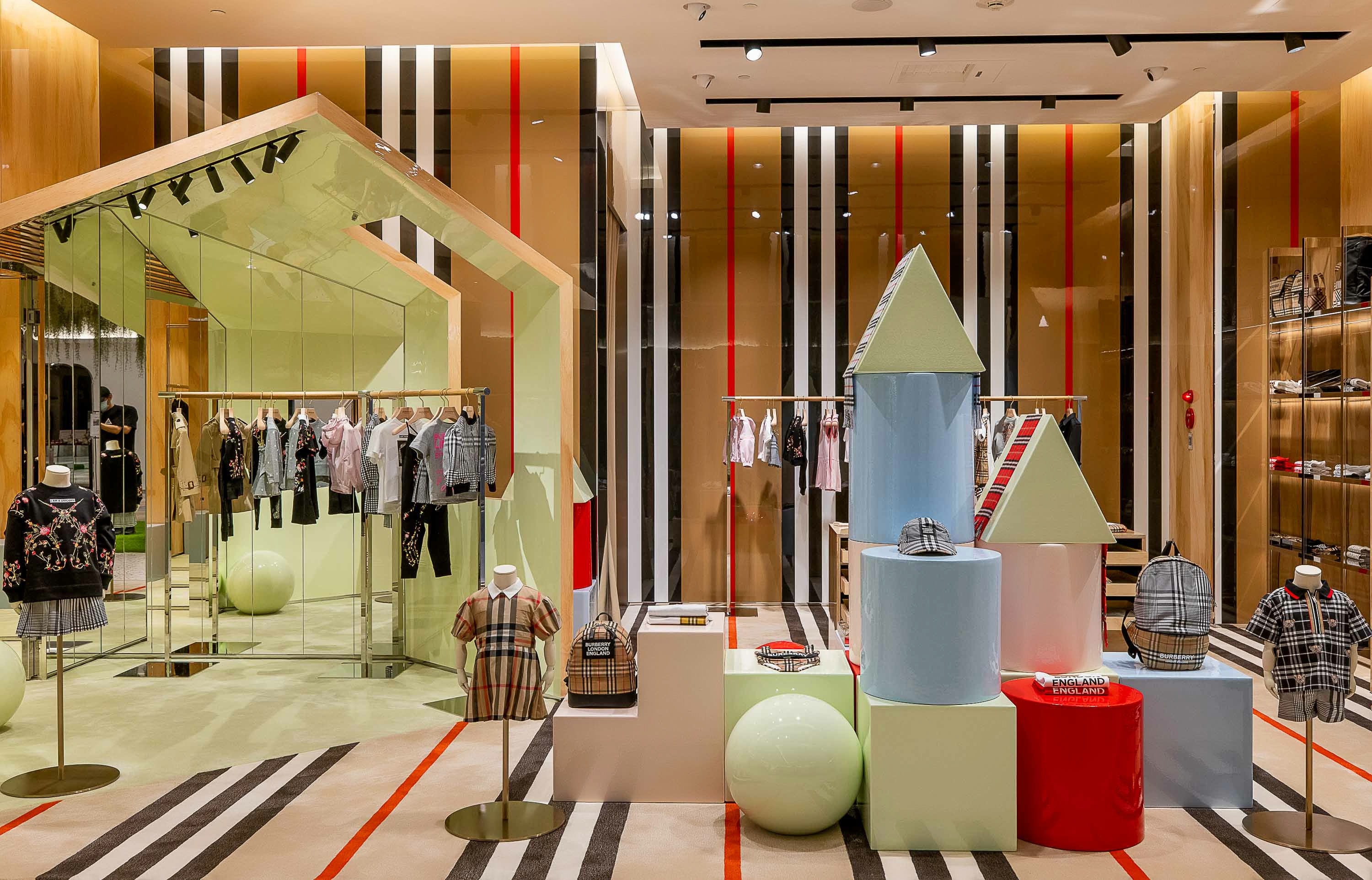 全台首間Burberry Kids童裝專門店，7月在微風南山B1的Petit Luxe精品童裝專區開幕。（微風集團提供）