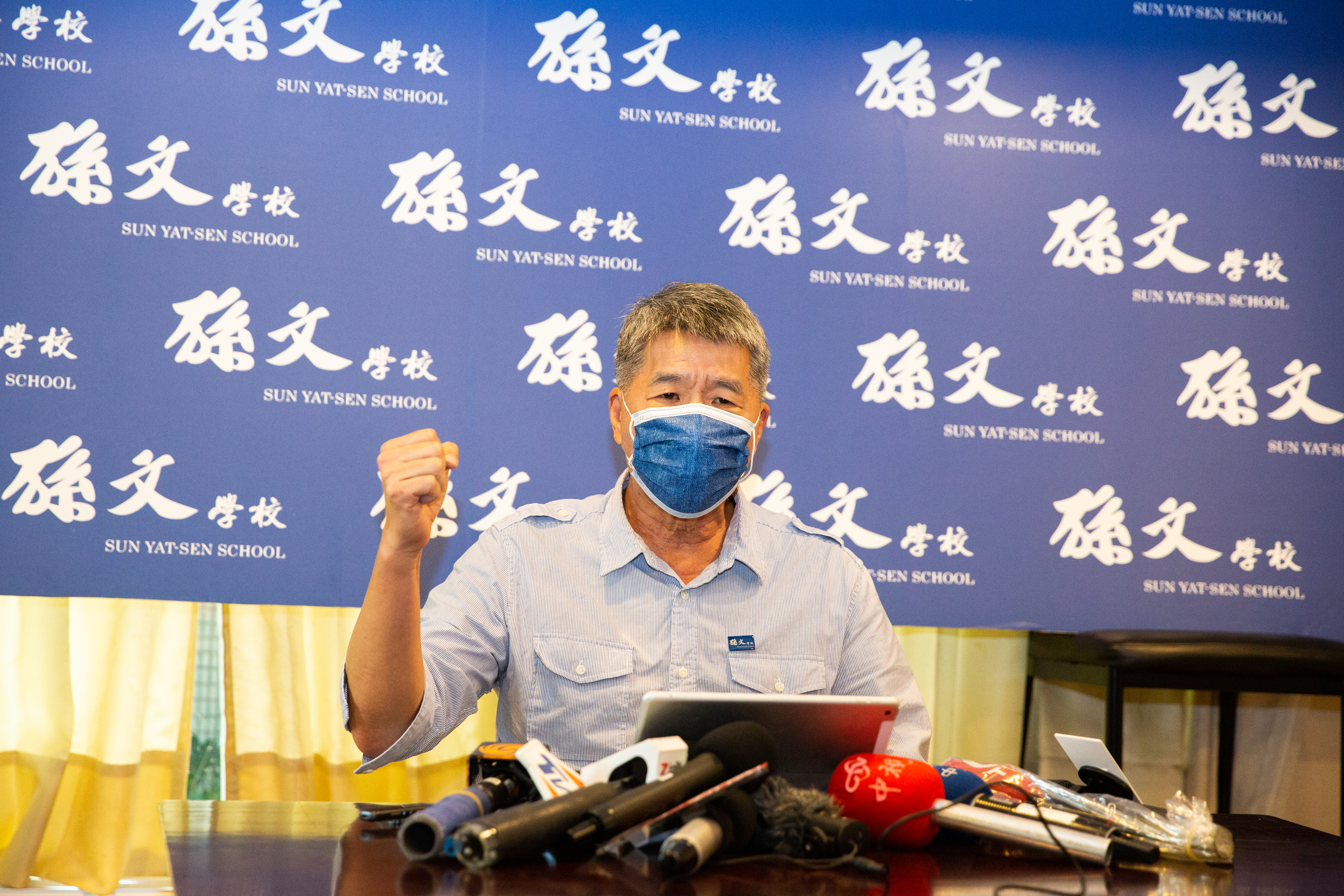 張亞中大力推崇蔣中正對台灣貢獻，還批評民進黨將228塑造成「大屠殺」。（本刊資料照）