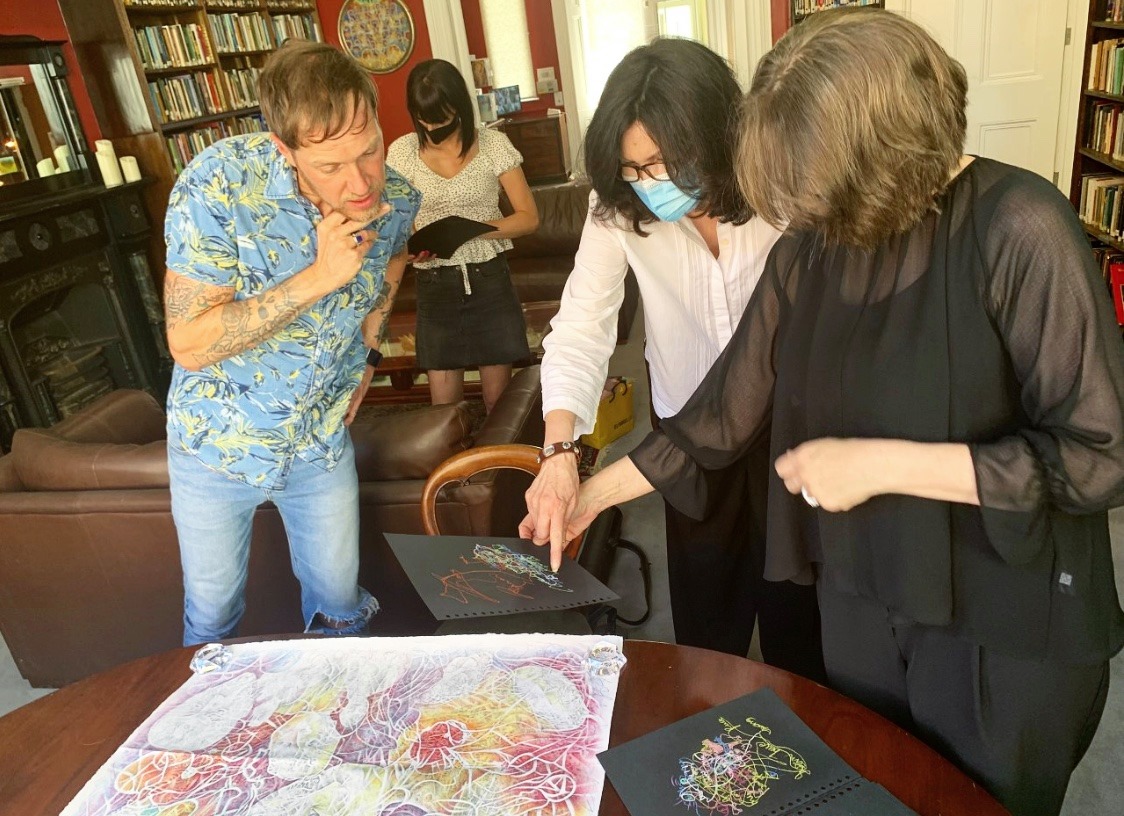 擁有百年歷史的英國心理研究學院，是世界知名的超自然力量學院。（翻攝College of Psychic Studies Facebook）