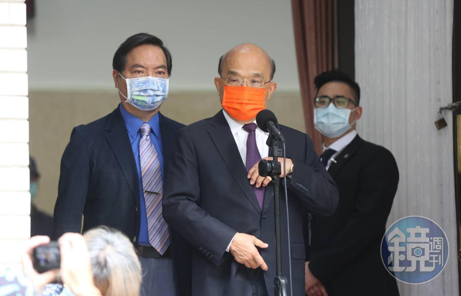 針對國民黨杯葛議事,蘇貞昌受訪無奈直言「這樣只會增長敵人威風」;圖為蘇貞昌10月1日赴立法院受訪畫面。