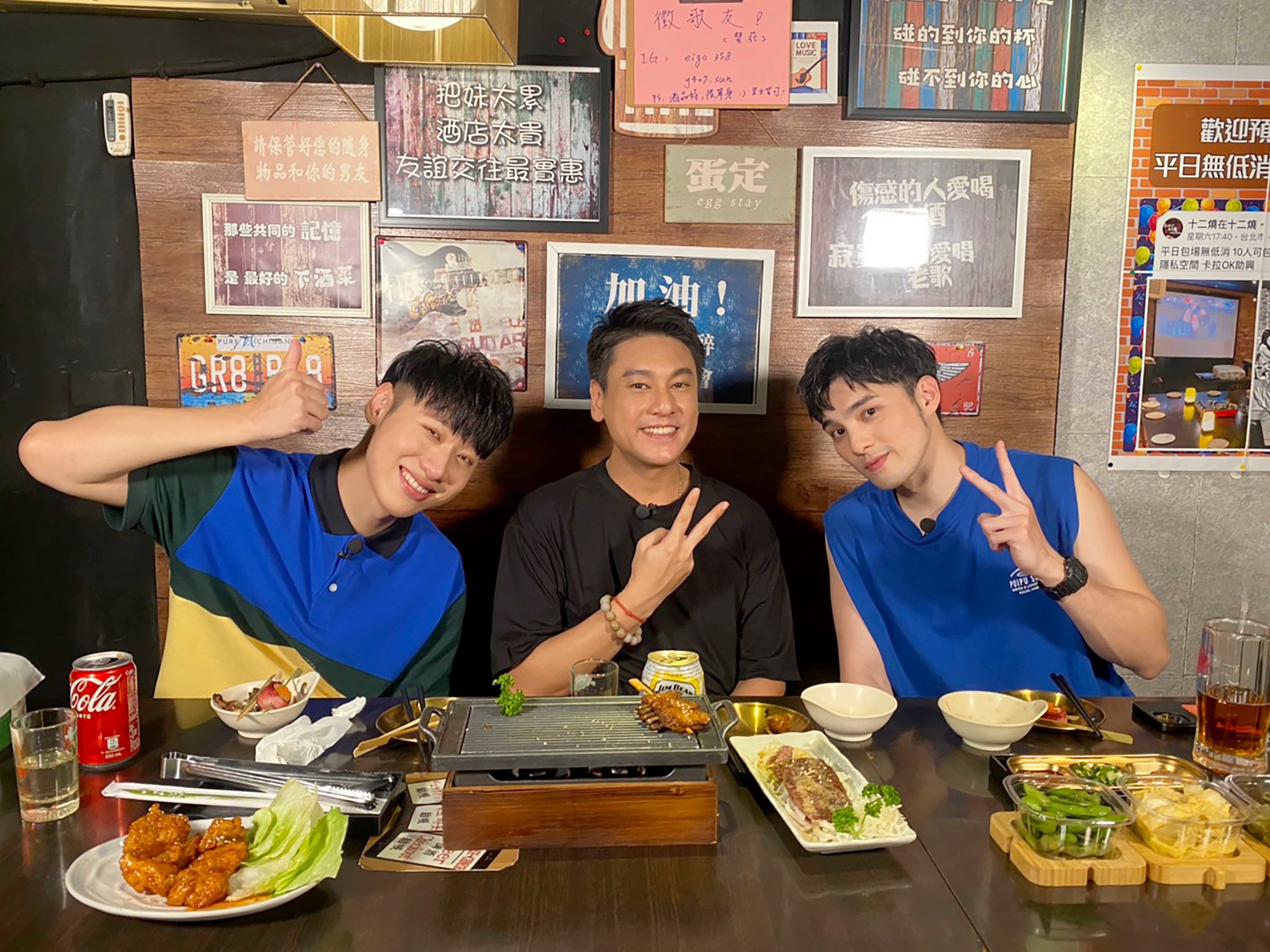 朱孝天回到當初發掘的打工地，過往回憶歷歷在目。（TVBS提供）