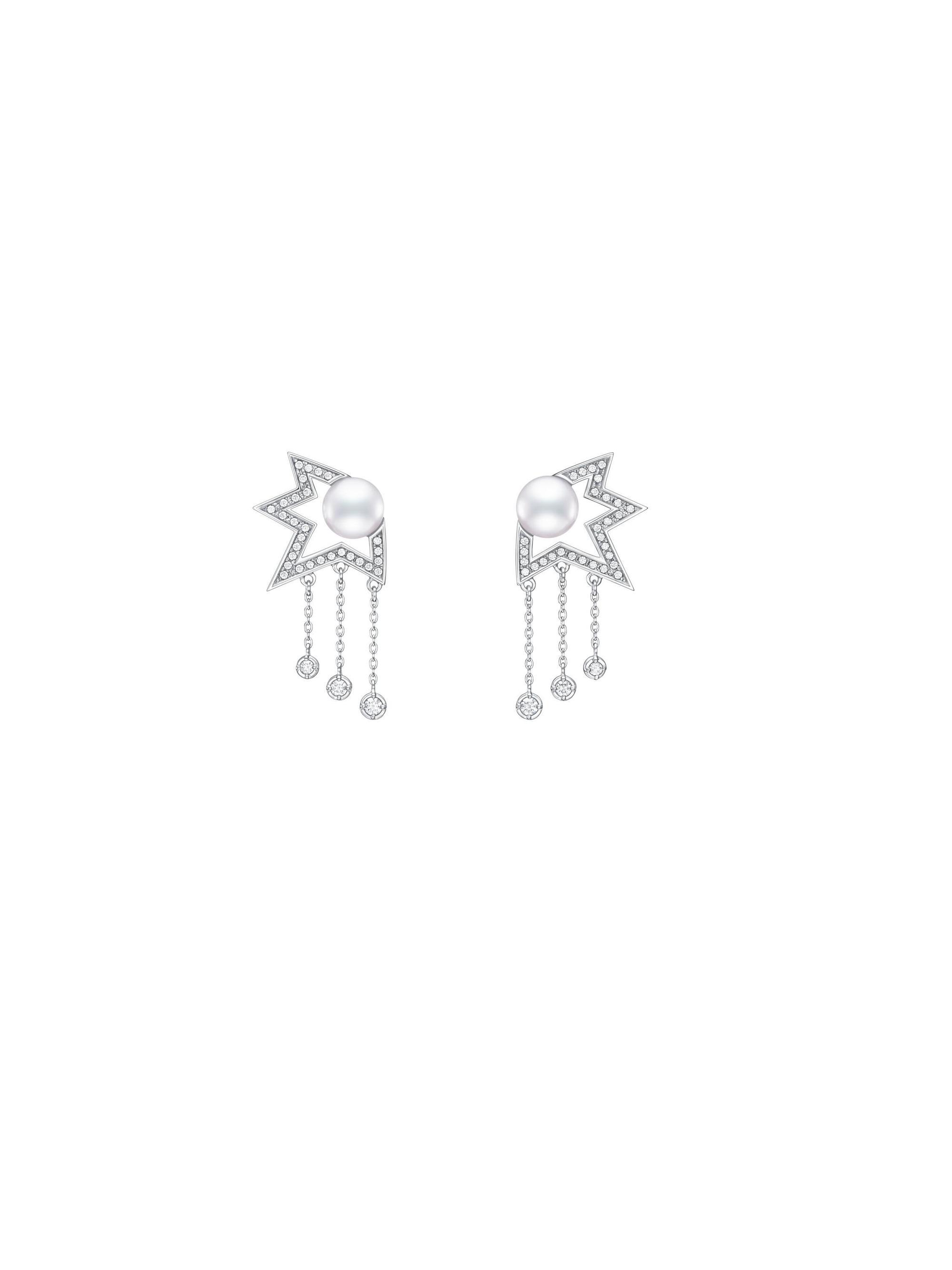 comet plus diamonds pave耳環。NT$222,000(TASAKI題供)