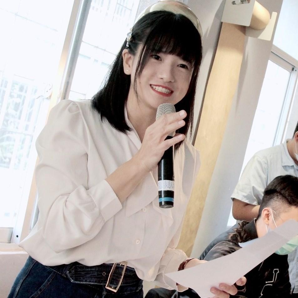 鄭孟洳短短一年時間狂瘦35公斤,成功蛻變為正妹議員。(翻攝自鄭孟洳臉書)