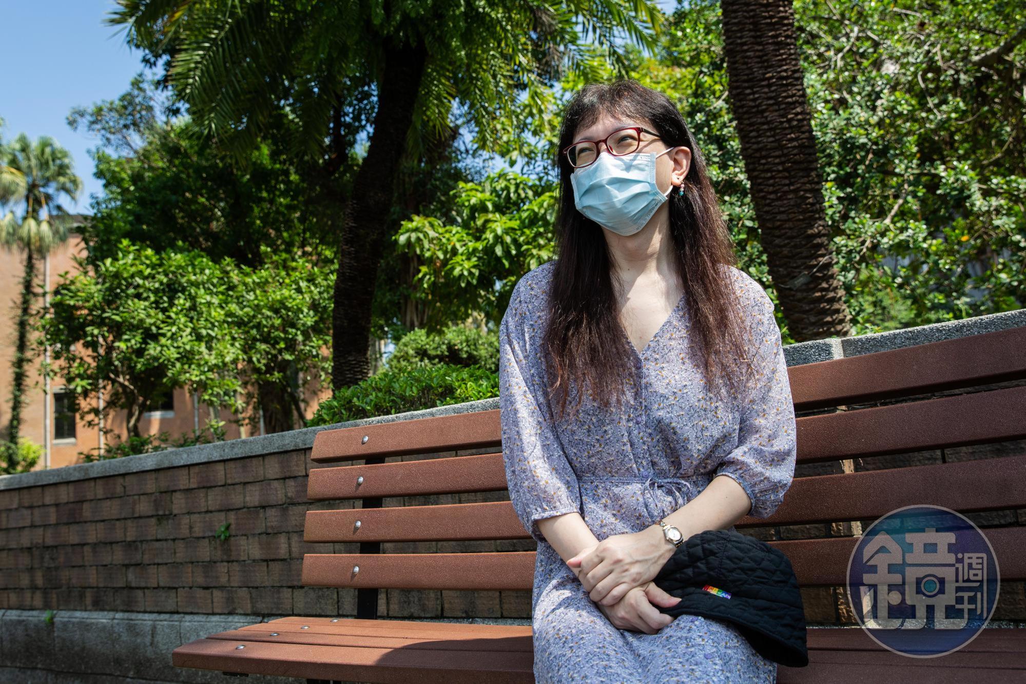 因為一個人生活，支援很少，愛麗絲很在意健康。所以不想手術傷害身體。
